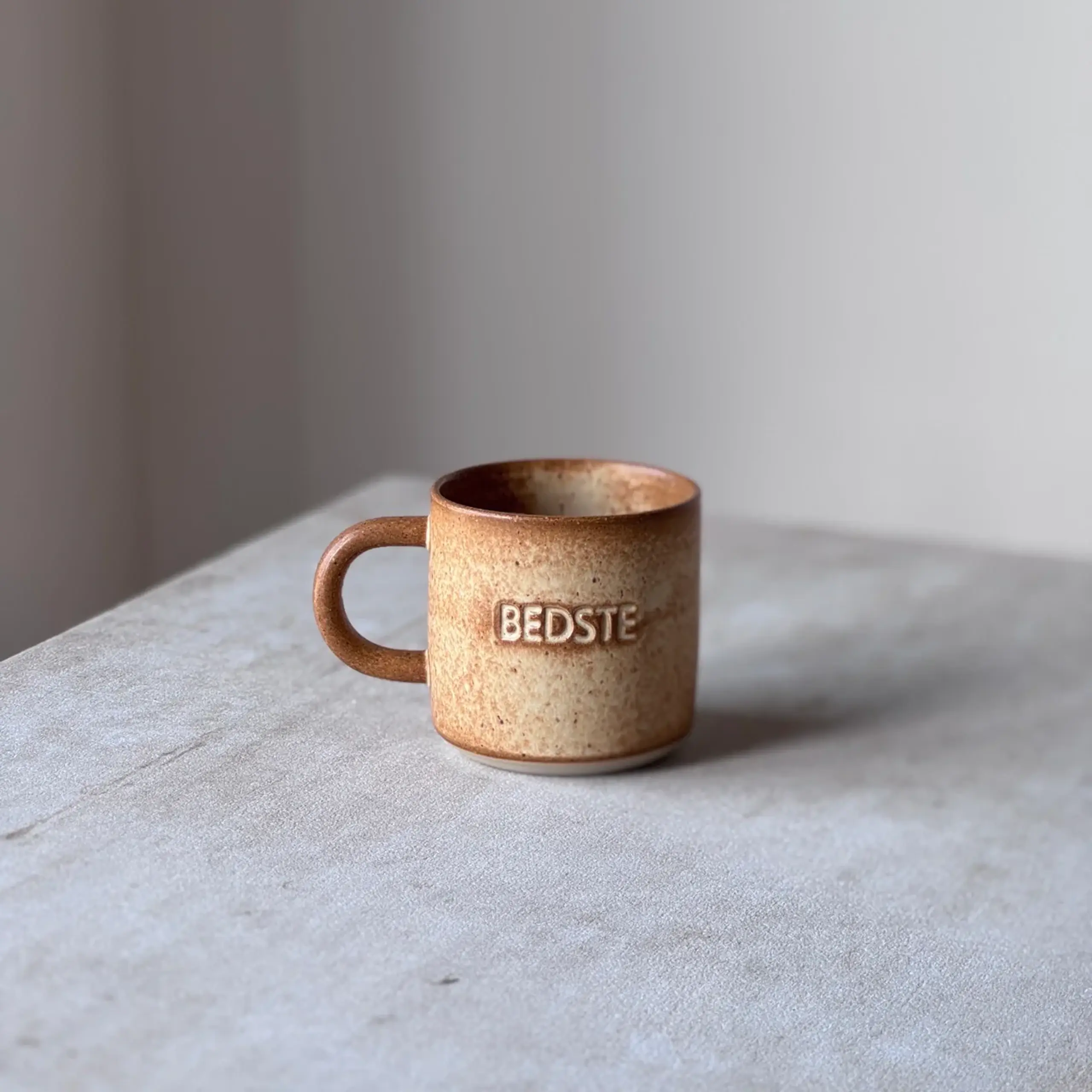 Julie Damhus - Kop - Oda BEDSTE Cup - Brown