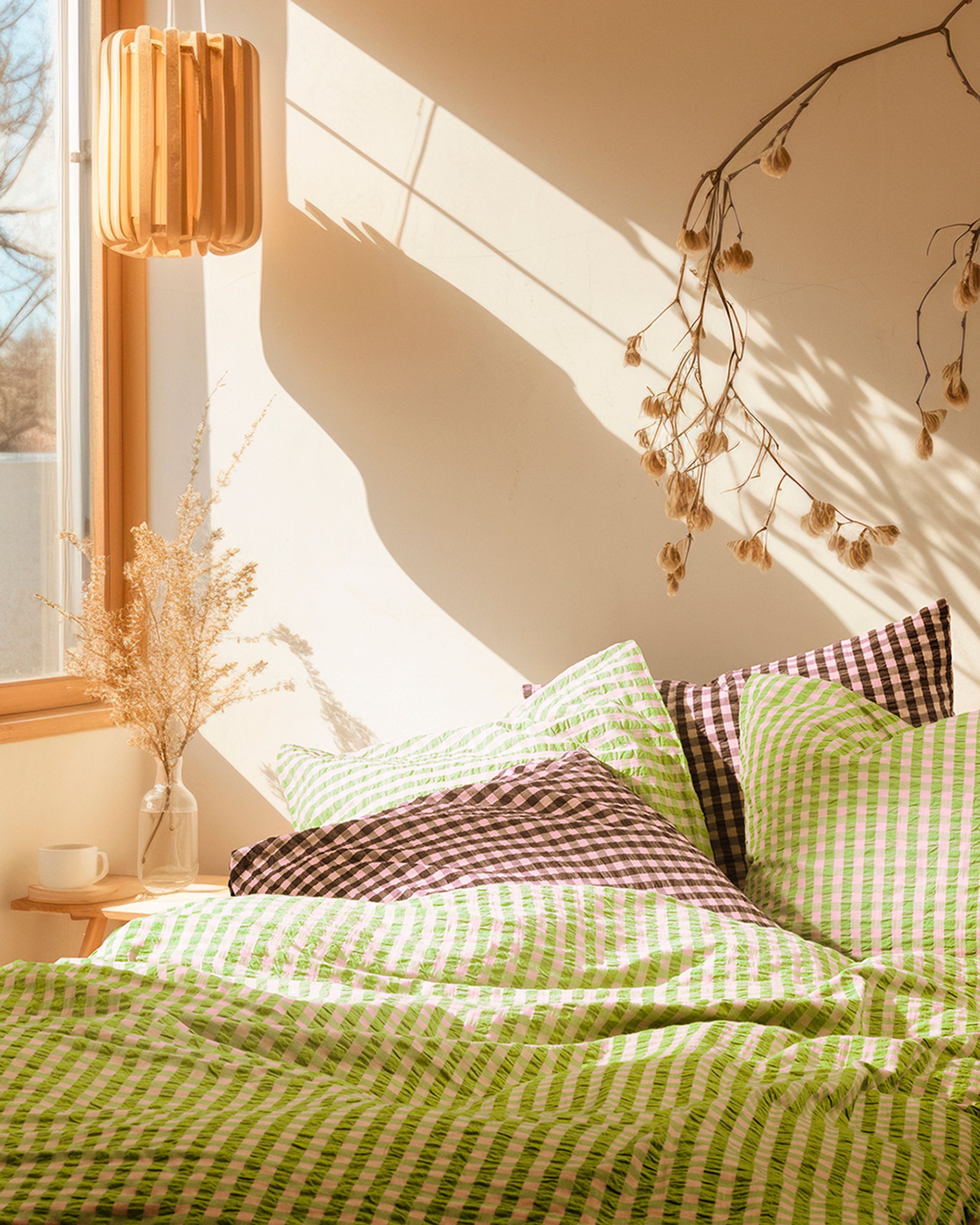 JUNA - Bed linen - Bæk&Bølge Linens - Green/Soft Pink - Single