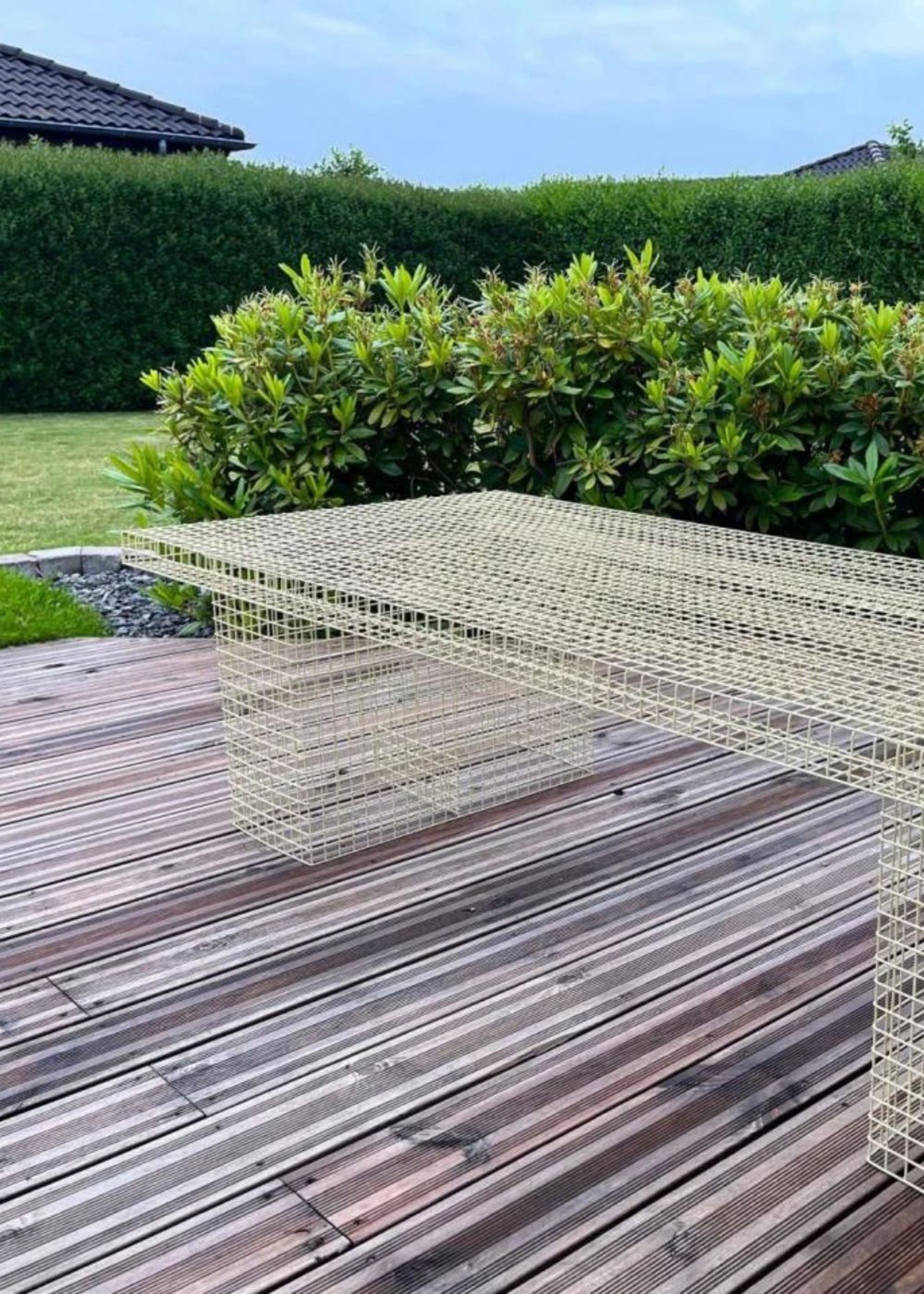 Kalager Design - Lounge table - Wire Loungetable - Rustic Grey