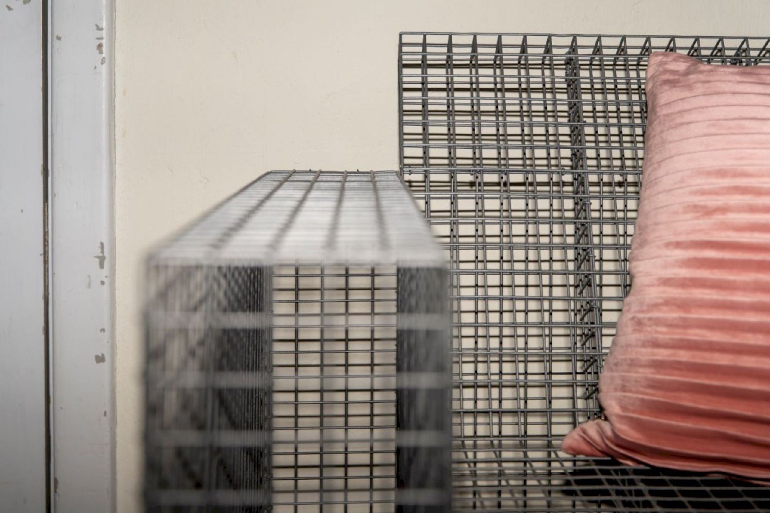 Kalager Design - Lounge chair - Wire Lounge Chair, Small - Rustic Grey