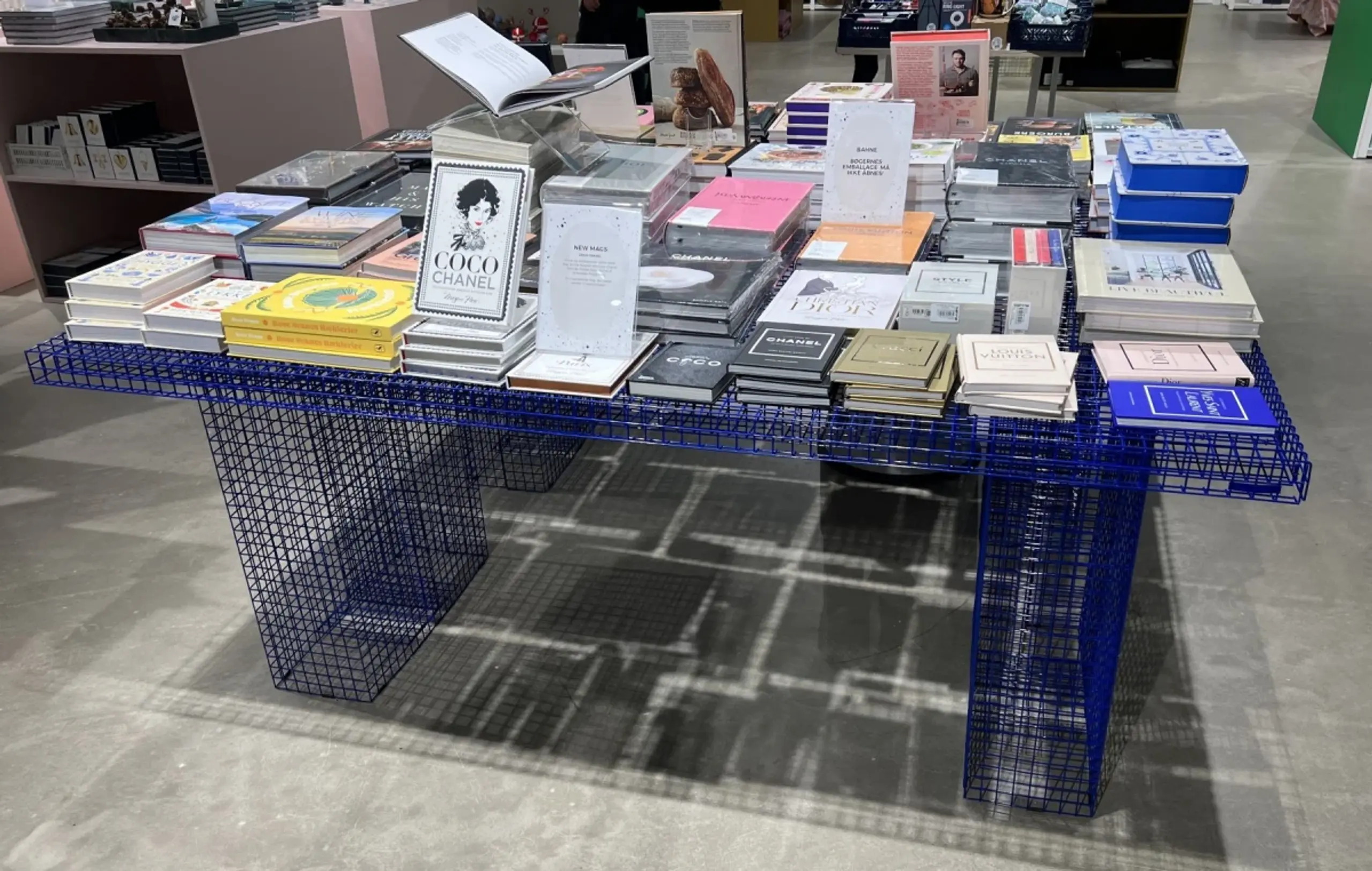 Kalager Design - Tavolo da pranzo - Wire Dining Table - White