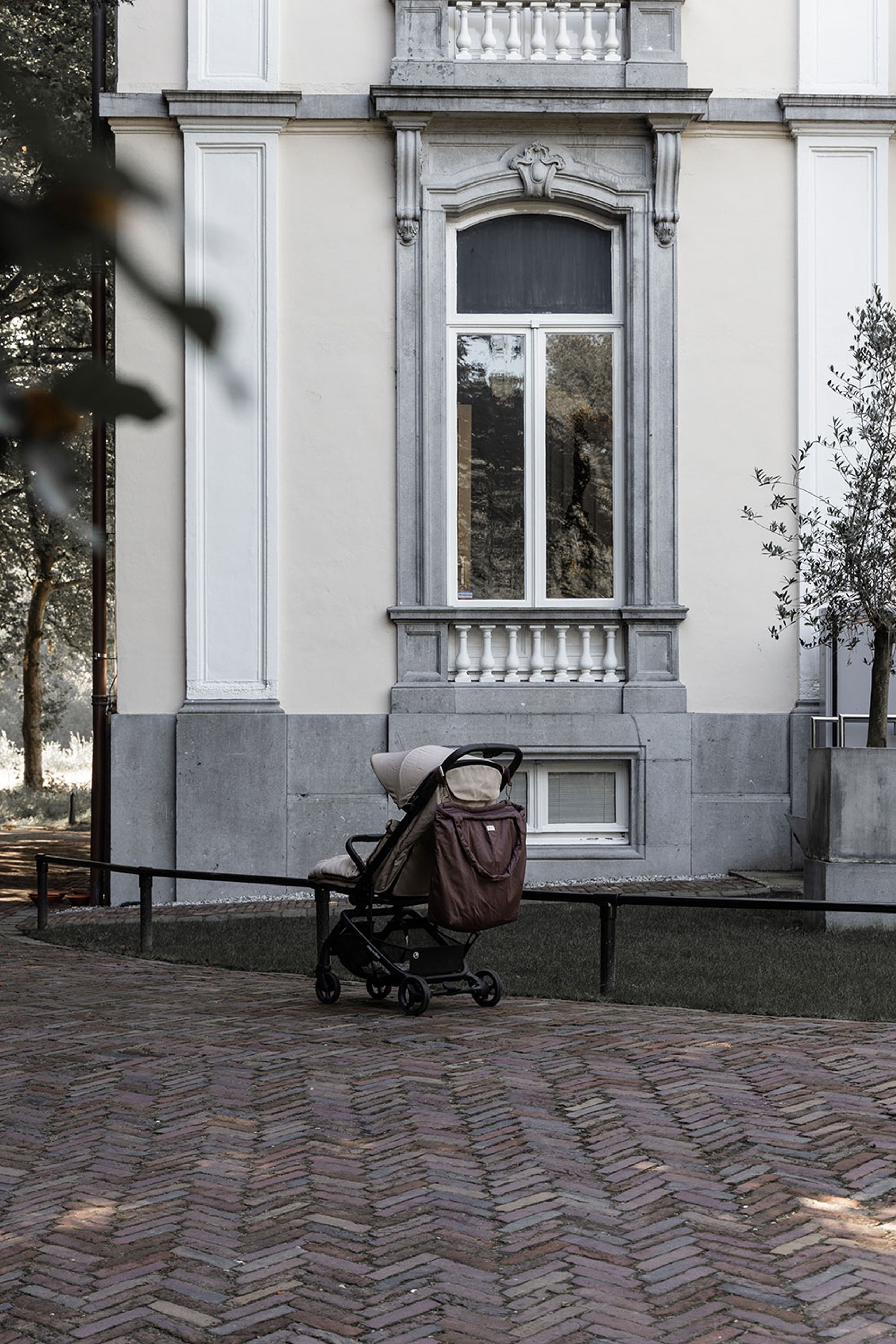 KAS Kopenhagen - Kussenzak - KAS Multi Purpose Tote - Brown