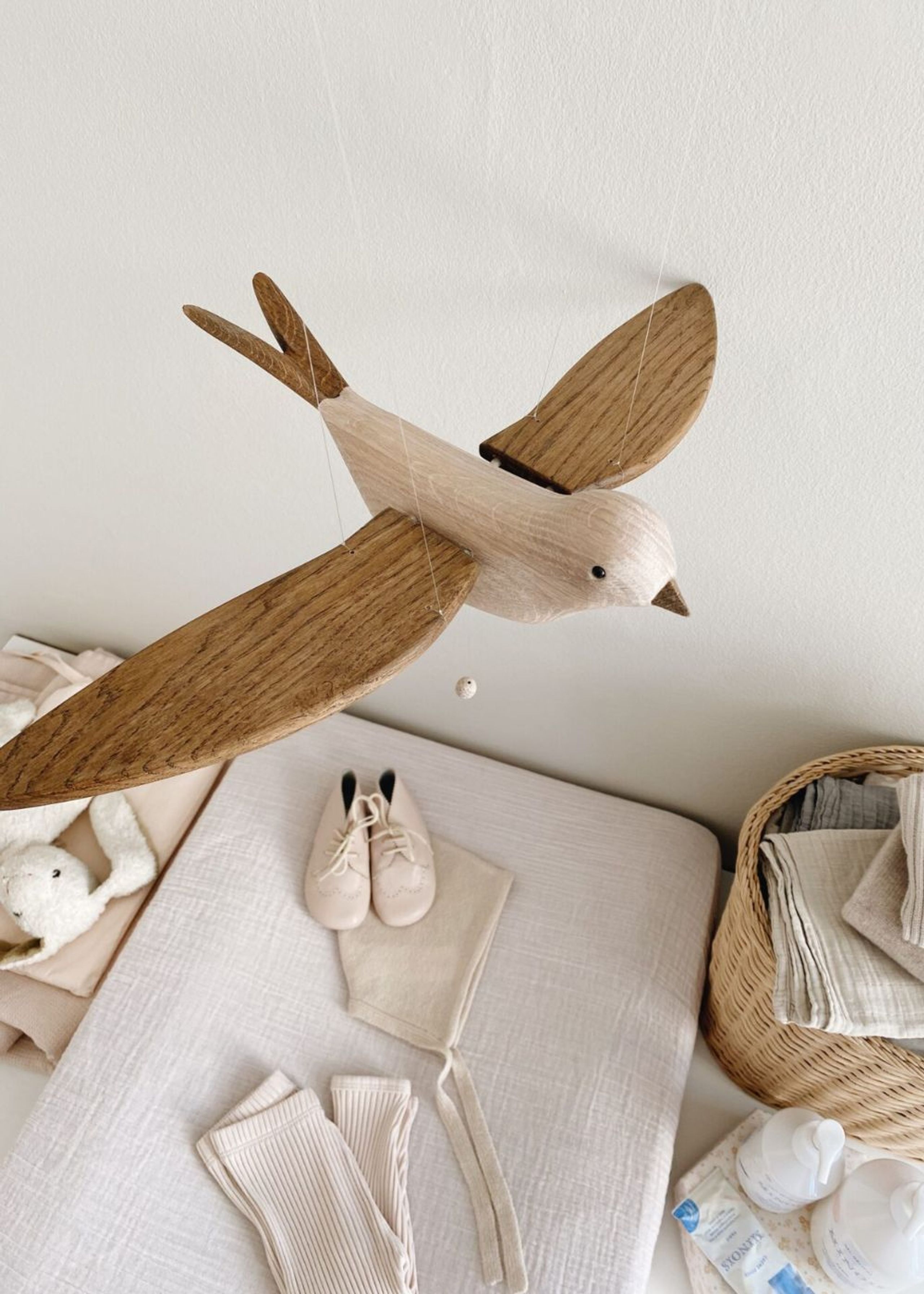 KAS Kopenhagen - Mobile - The Flying Bird Koko Smoked Oak - Smoked Oak