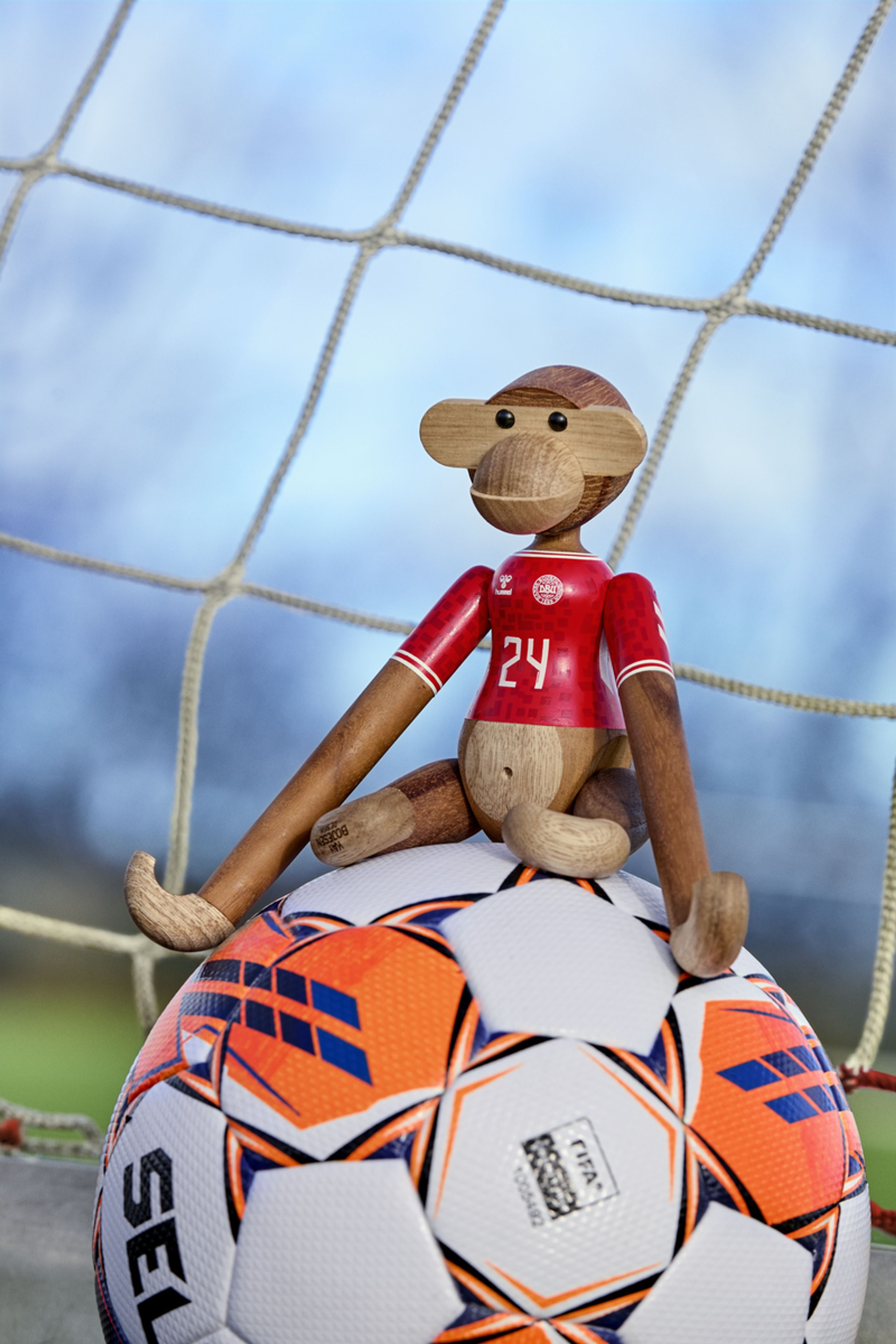 Kay Bojesen Denmark - Kuva - Monkey x DBU - Men's 2024 medium teak/limba