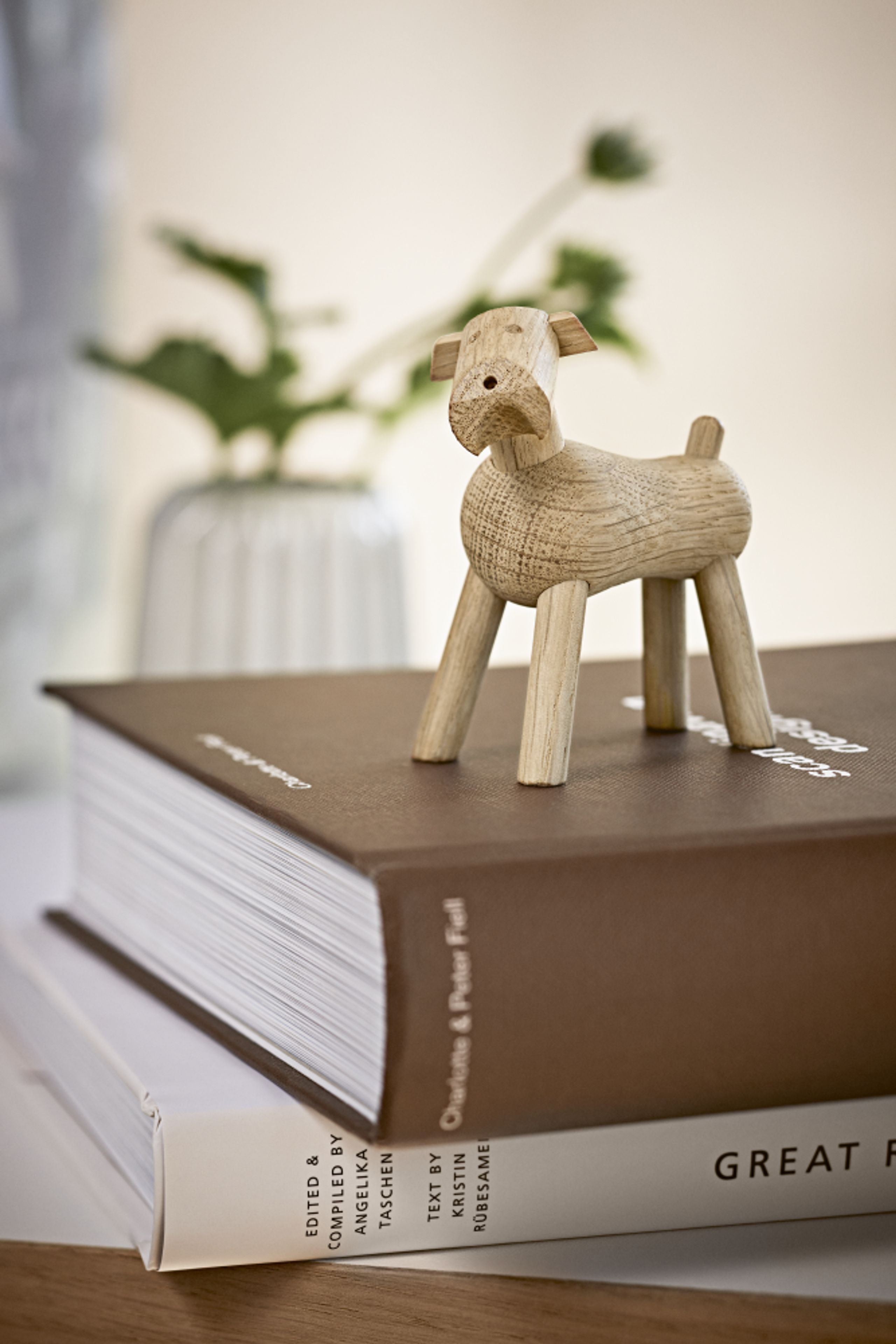 Kay Bojesen - 1 - Hunde - Tim Lys Eg