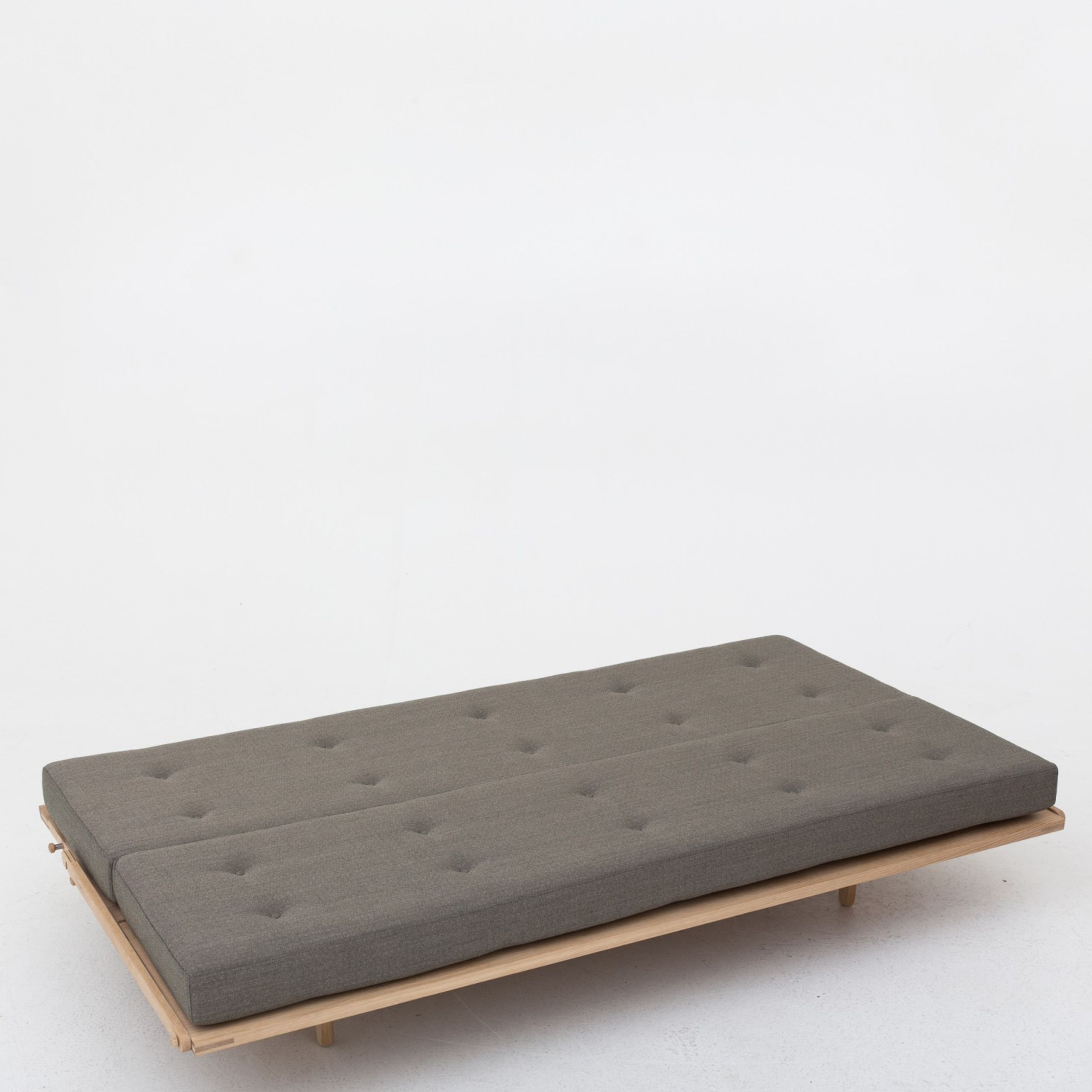 Klassik Studio - Daybed - PV Daybed - Olieret eg - Foss/952