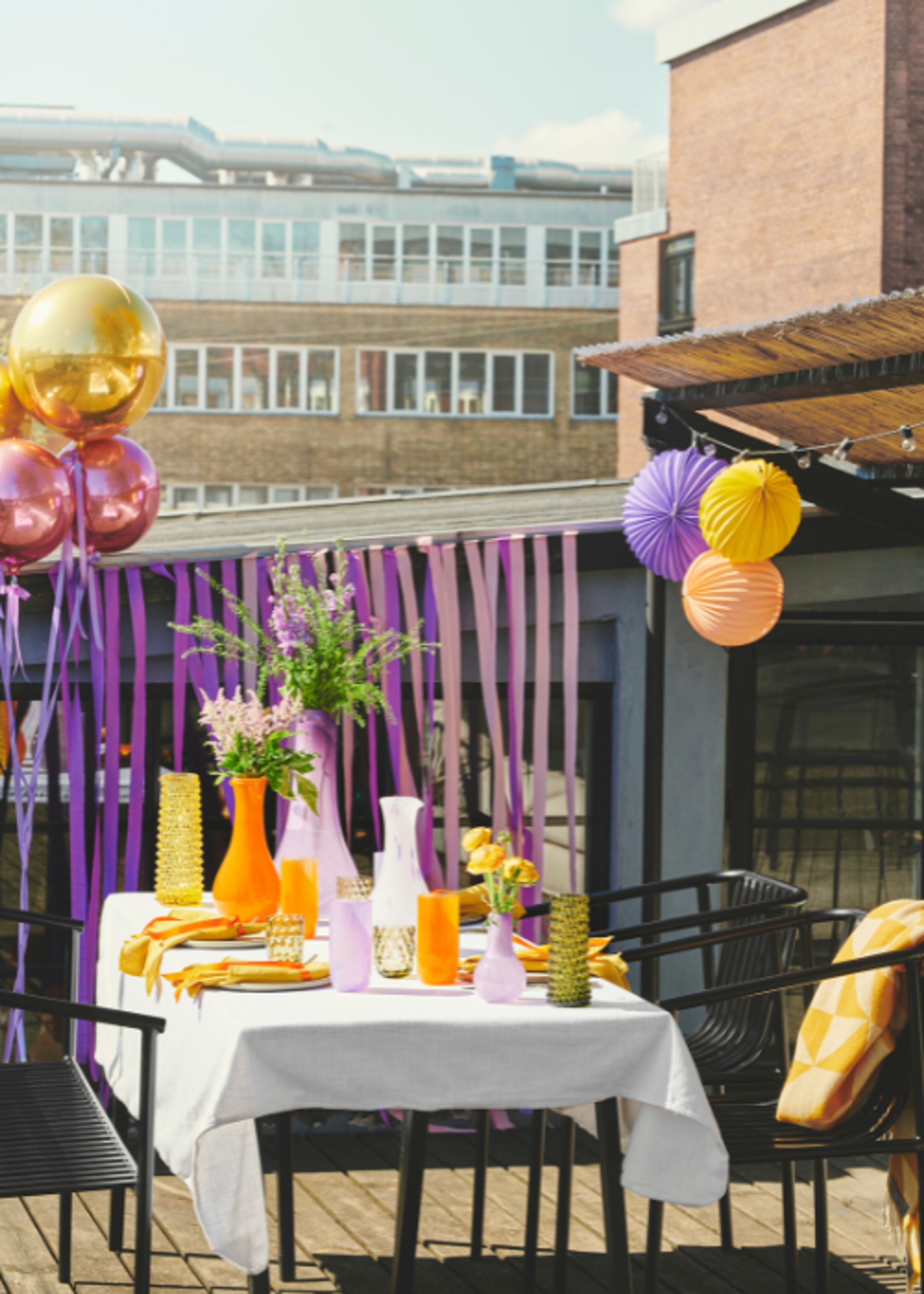 Kodanska - Vaso - Flow Vase - Green W. Orange Stripes