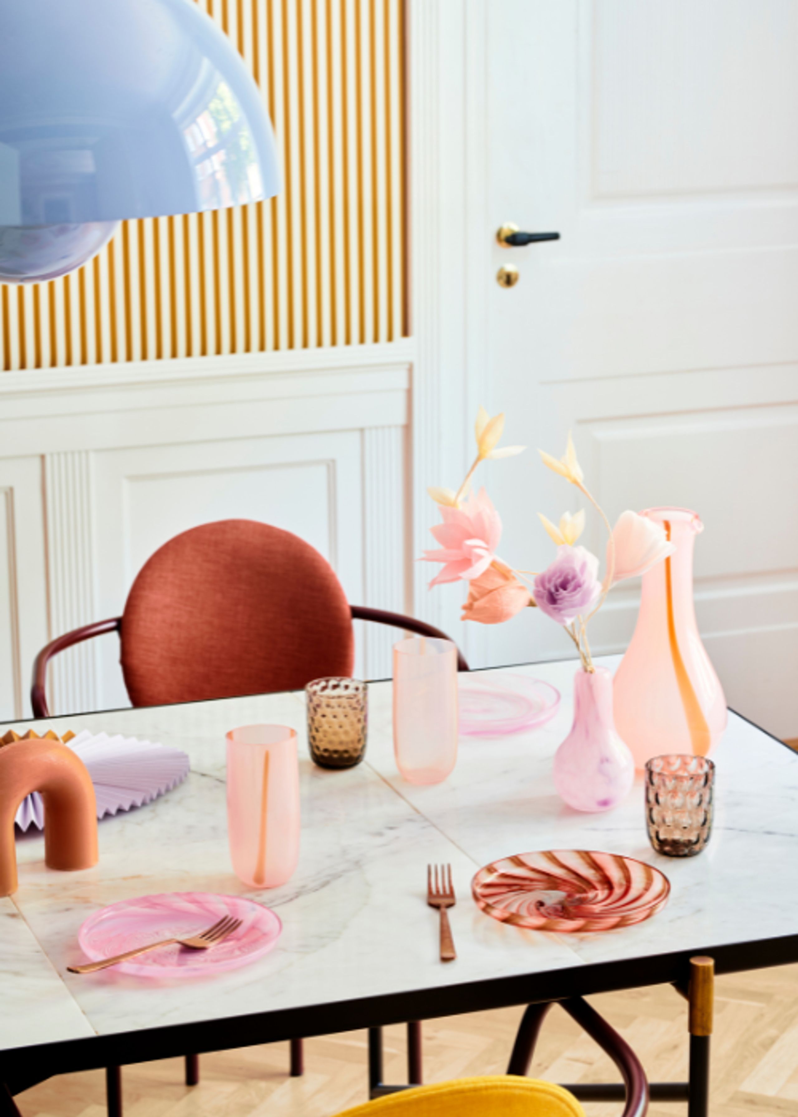 Kodanska - Vase - Flow Vase Mini - Green W. Orange Stripes