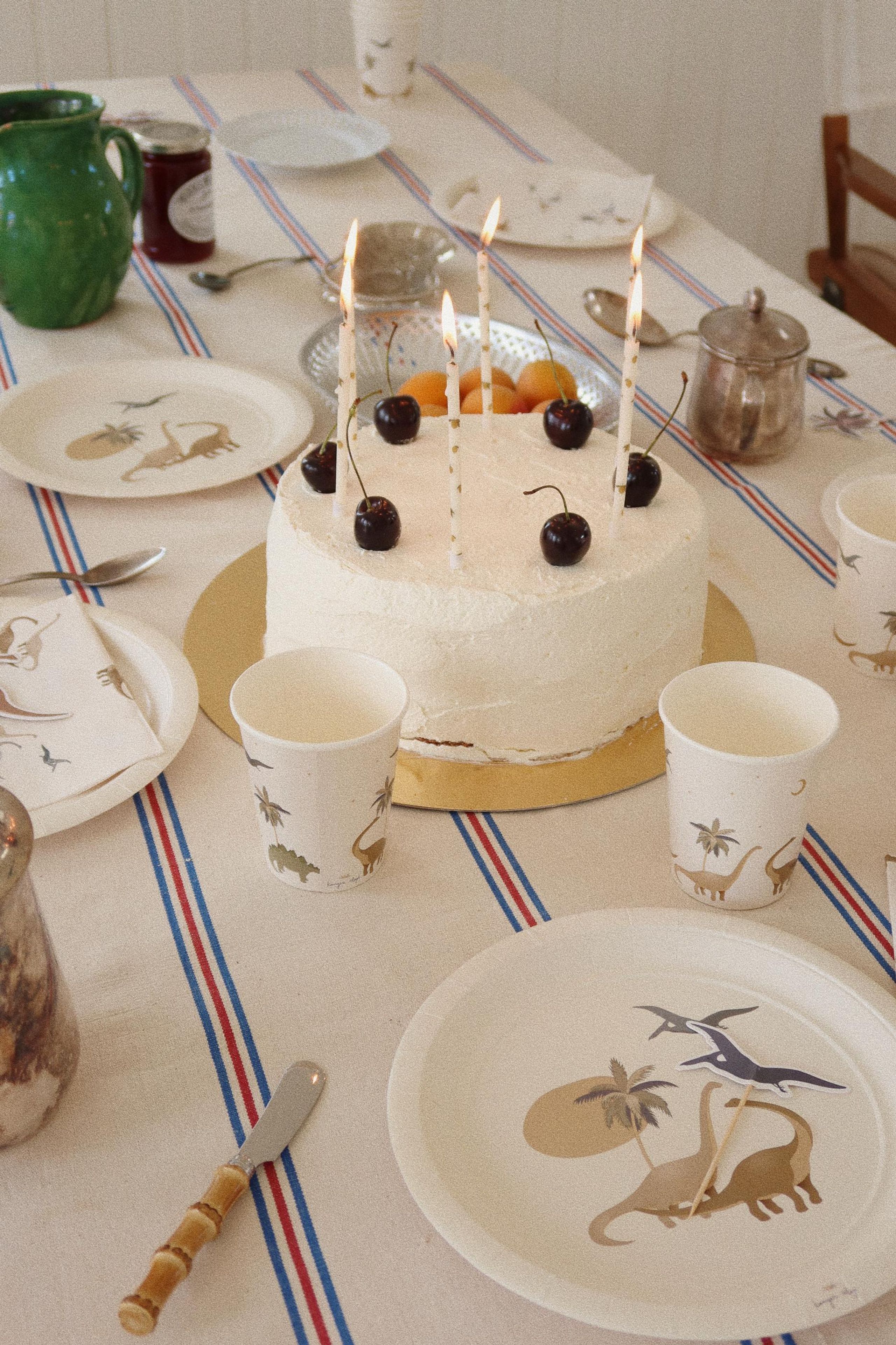 Konges Sløjd - Dětské dekorace - Dino birthday set - DINO