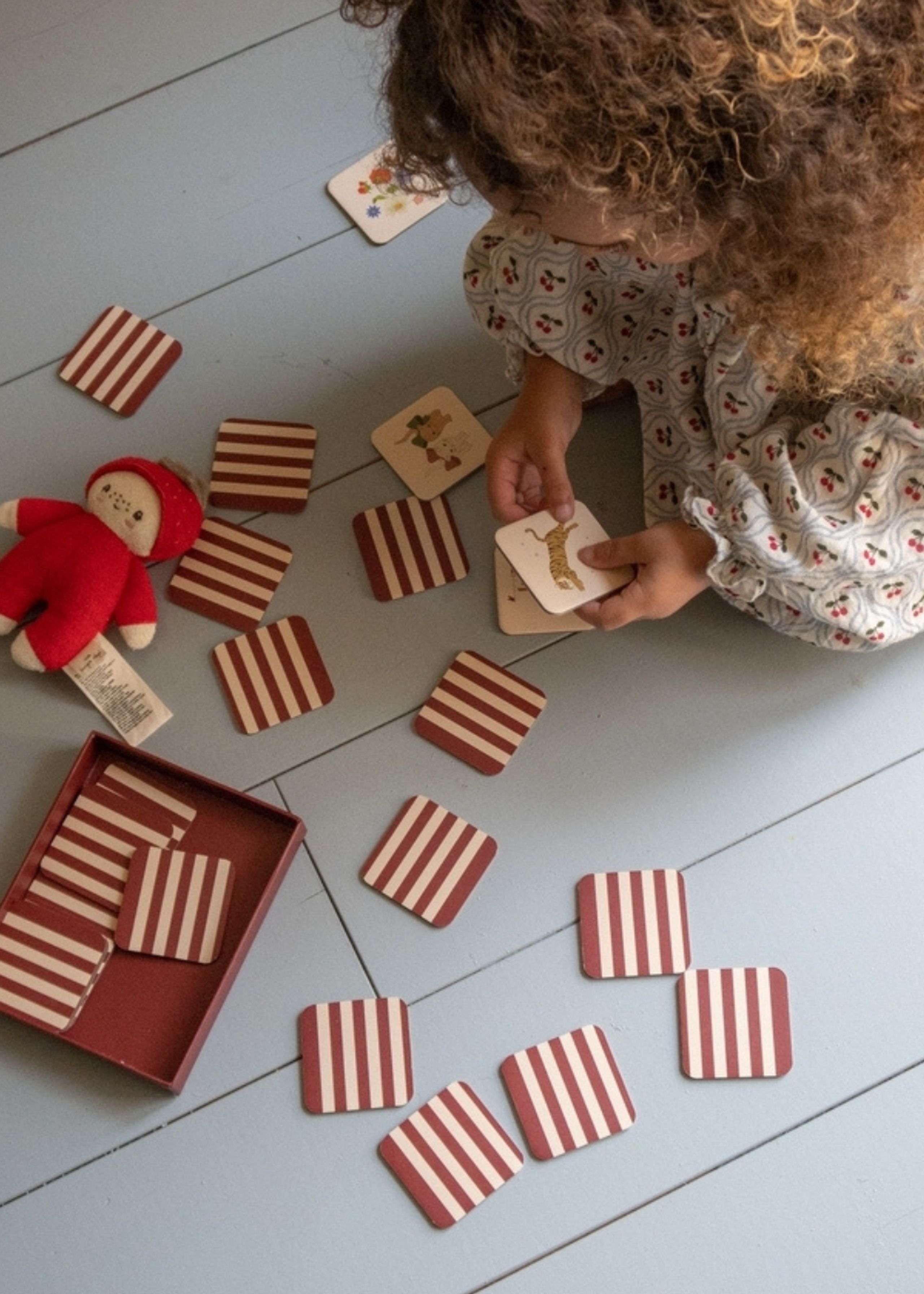 Konges Sløjd - Børnespil - CARDBOARD MEMORY GAME FSC - Beige