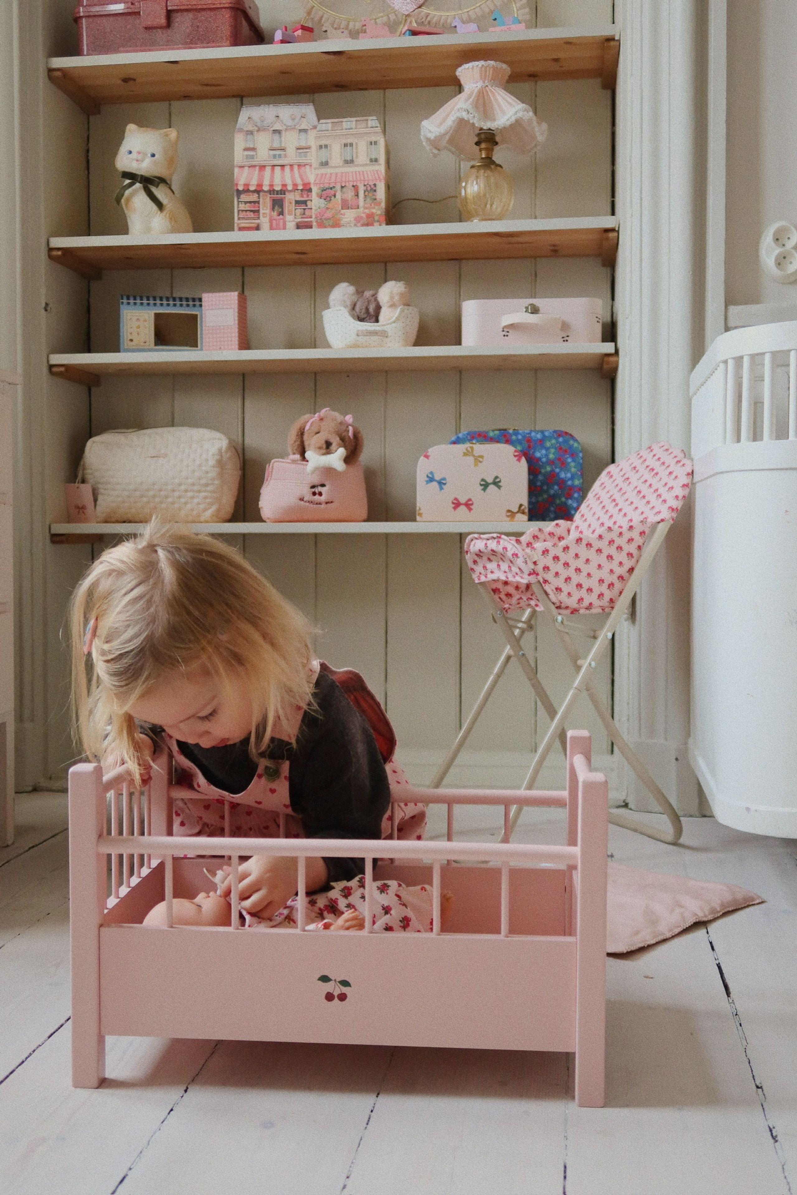 Konges Sløjd - Dukketilbehør - DOLL BED - PINK