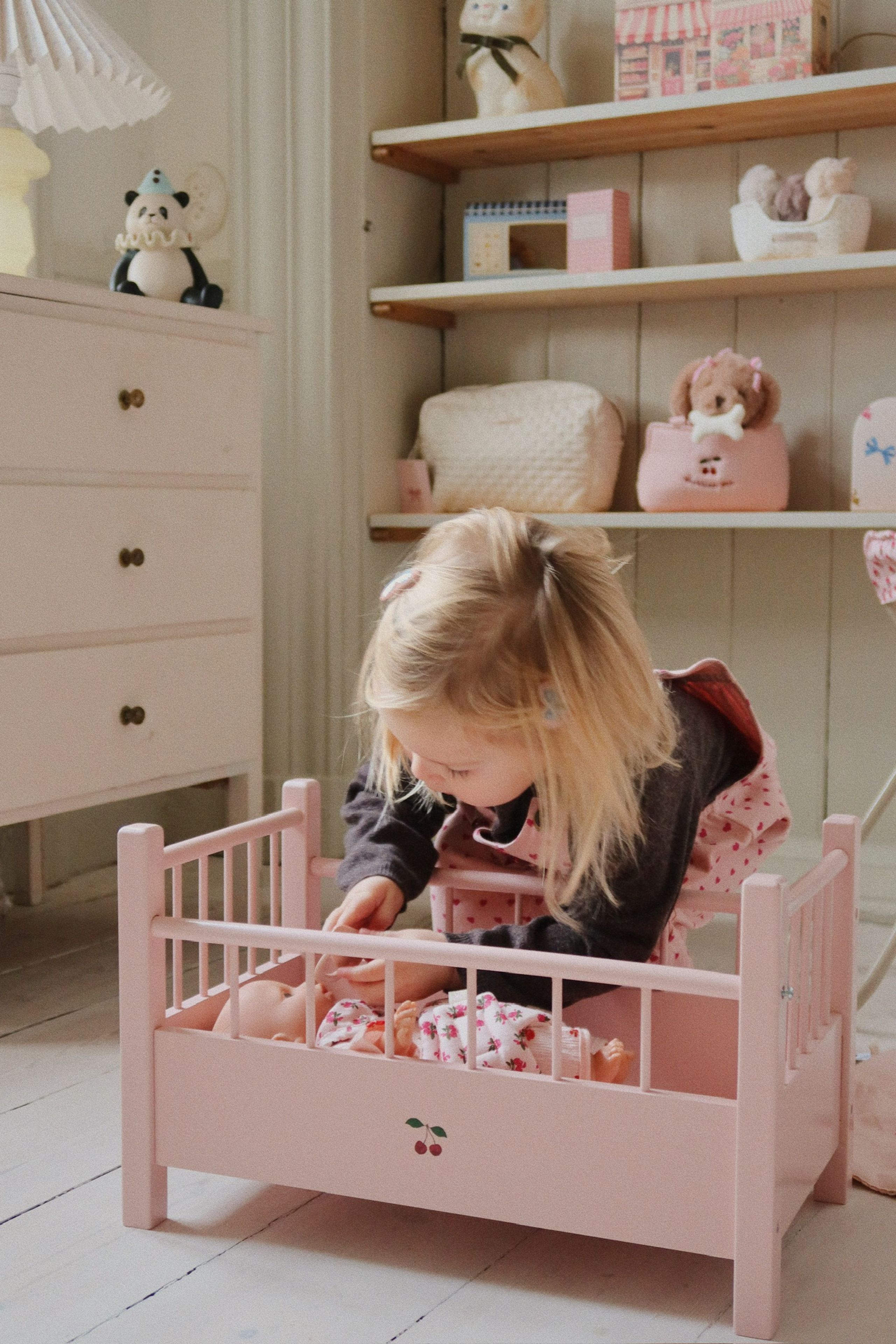 Konges Sløjd - Dukketilbehør - DOLL BED - PINK