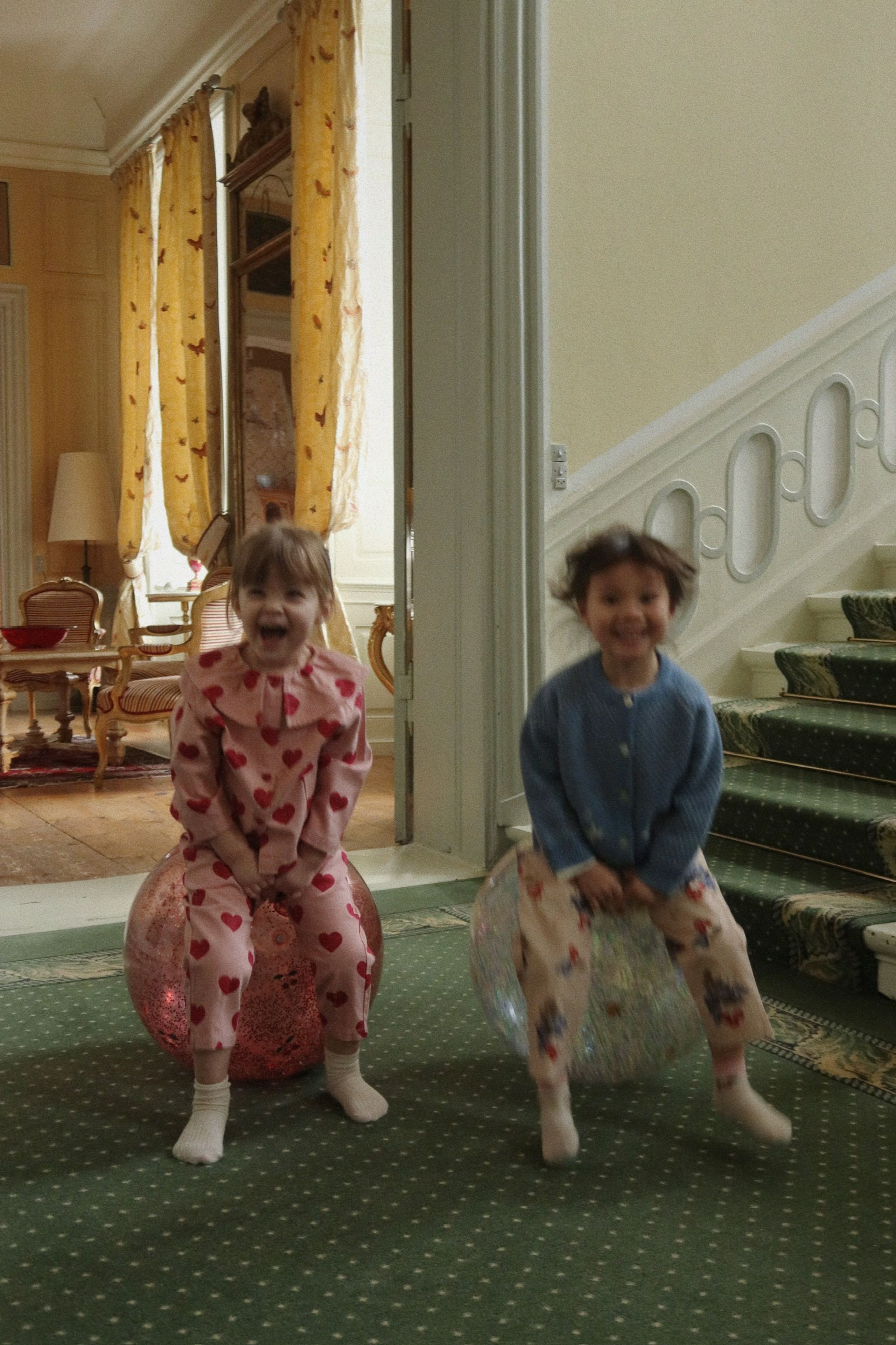 Konges Sløjd - Zabawki - Glitter Jump Ball - CHERRY