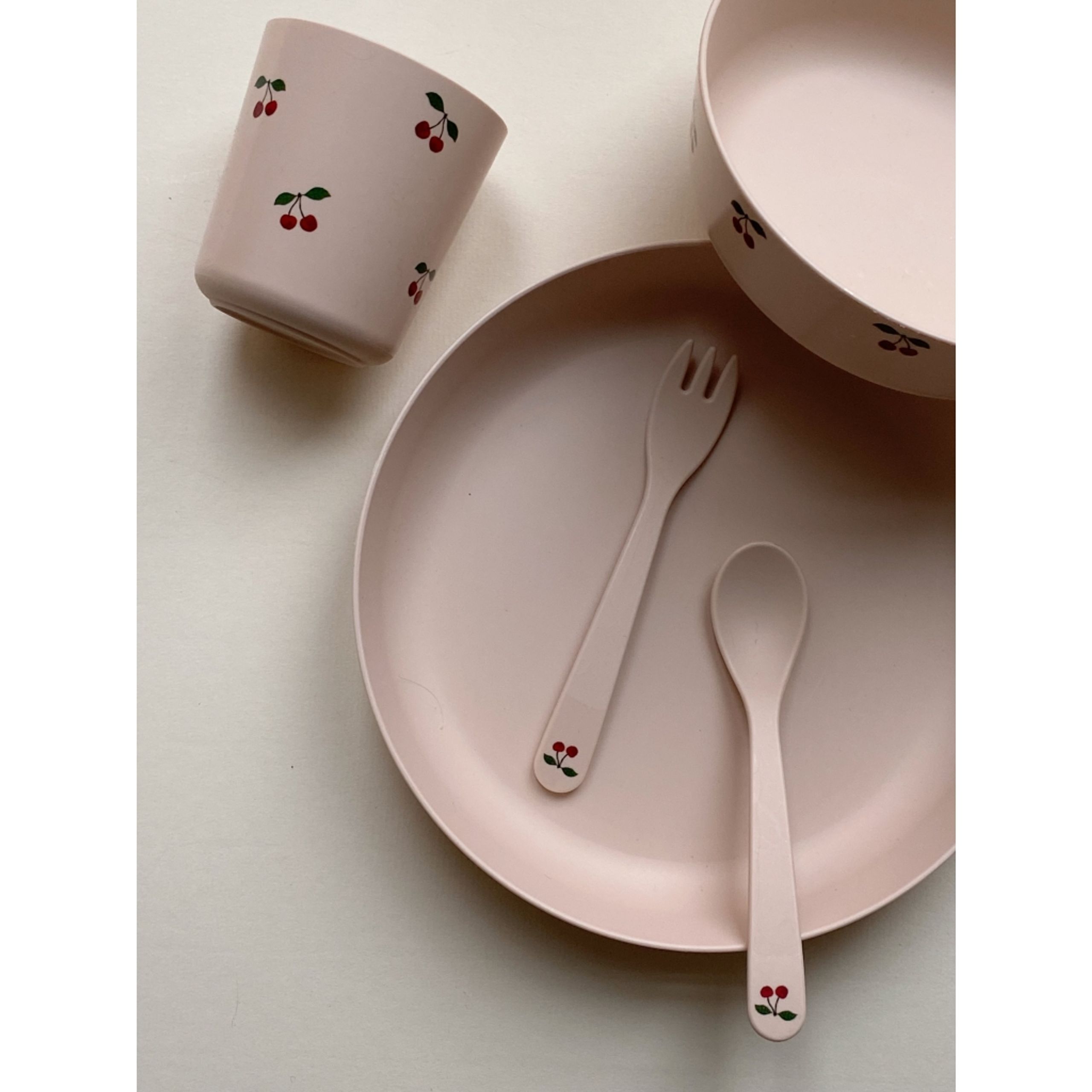Konges Sløjd - Dining set - PLA DINNER SETS - Cherry