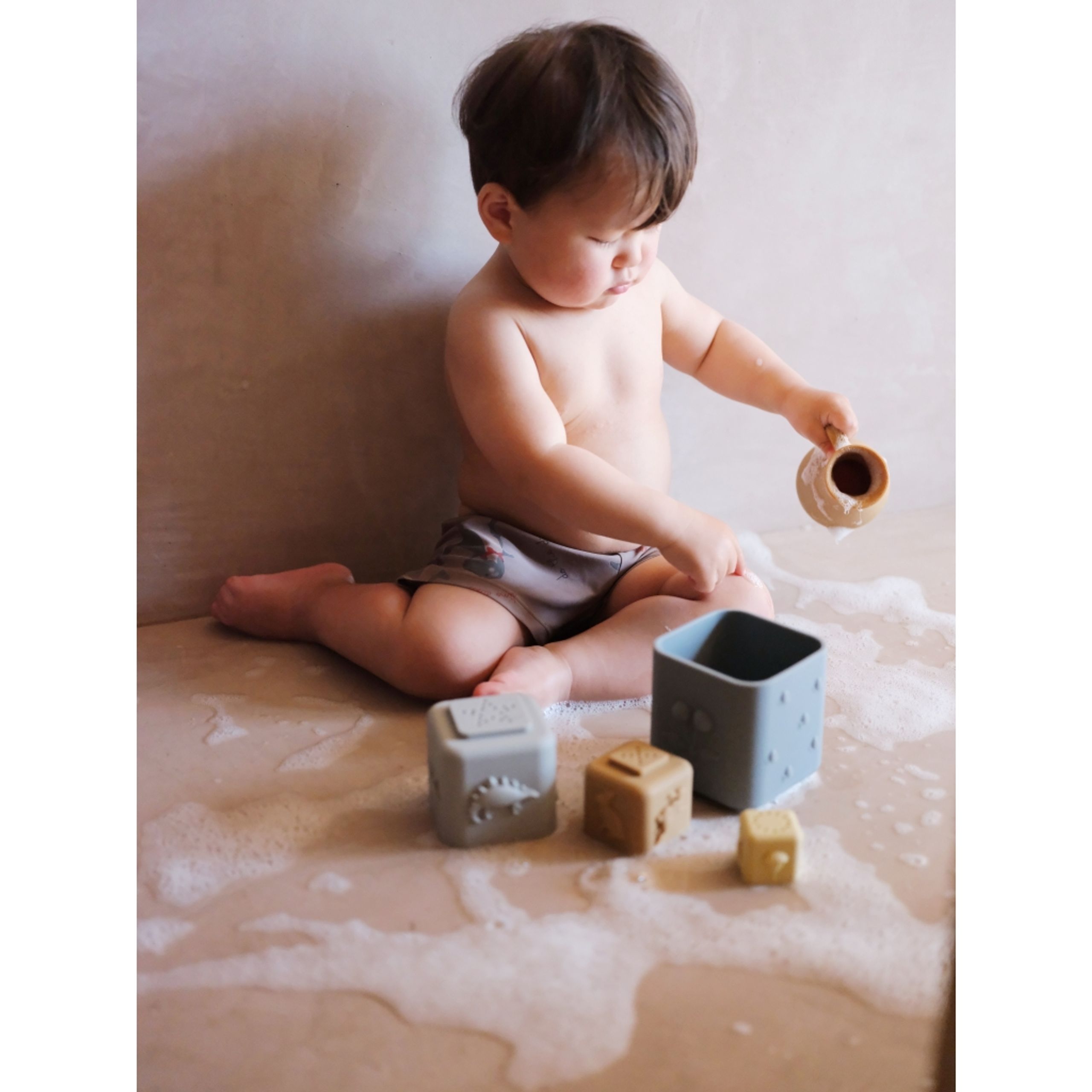 Konges Sløjd - Torre - SILICONE STACKING TOWER - QUARRY BLUE MIX