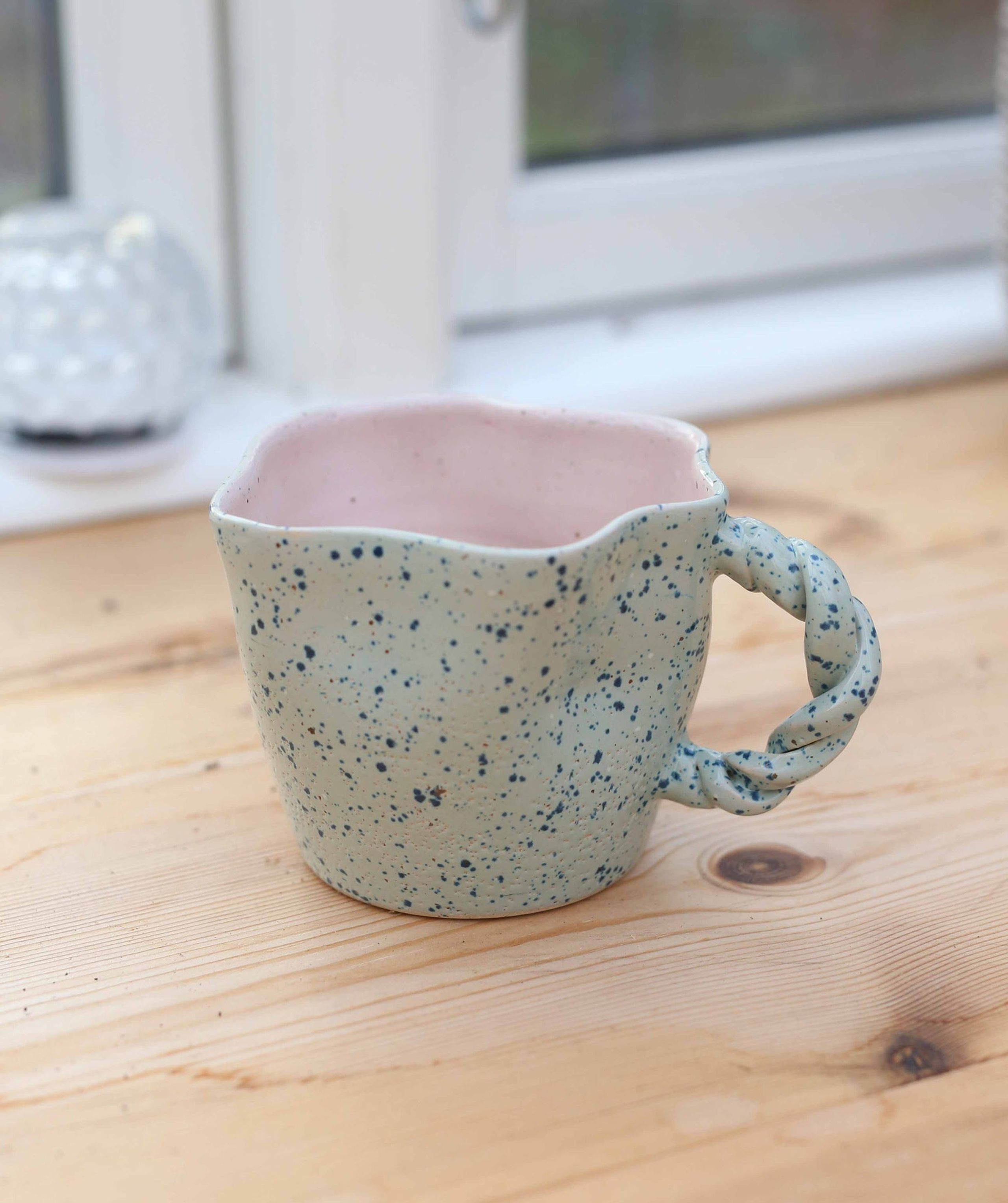 KRAKI Ceramics - - Snurrekop - Konkylie