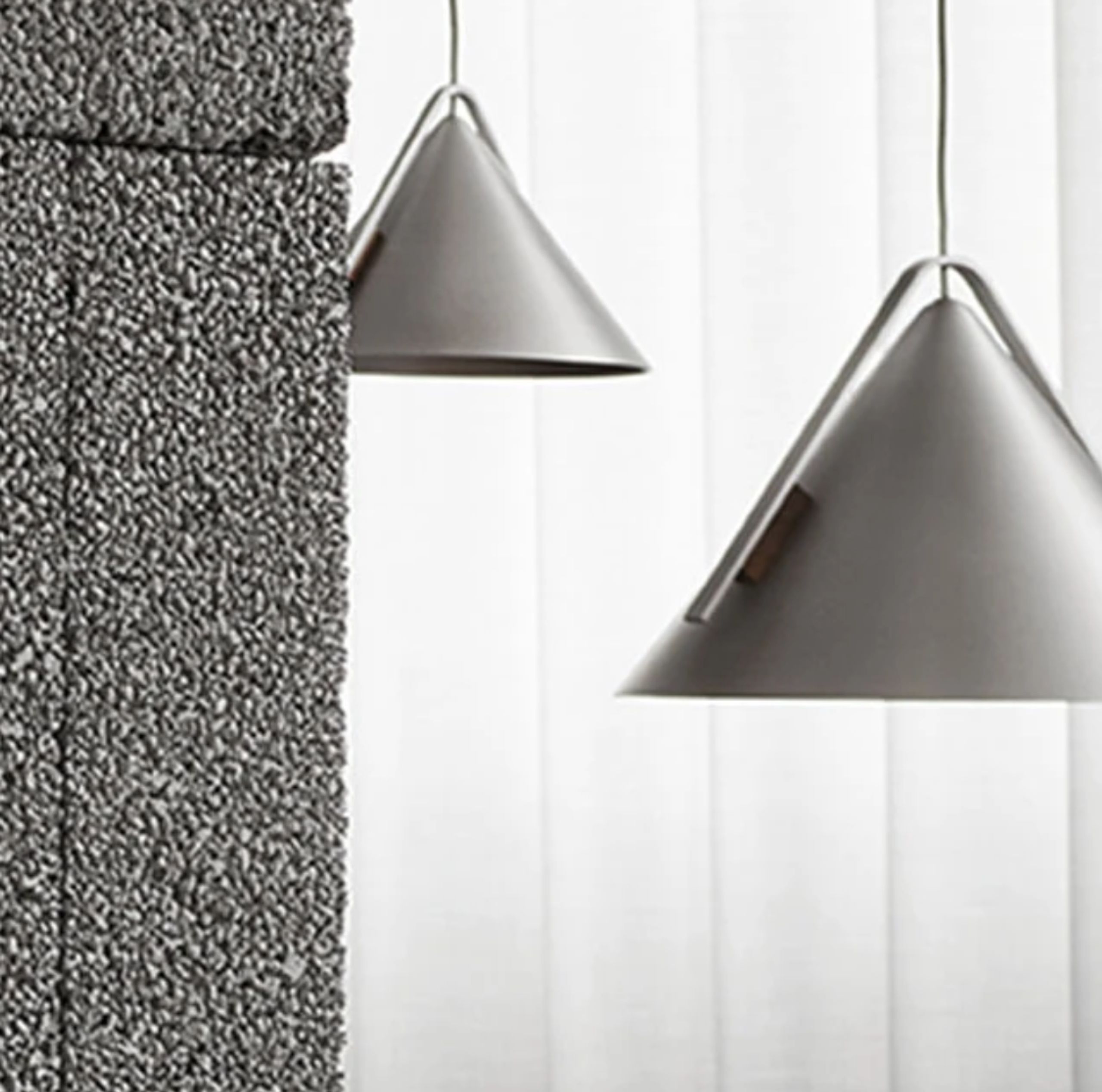 Kristina Dam - Lampada - Cone Pendant Lamp - Small - Brushed Aluminum & Walnut