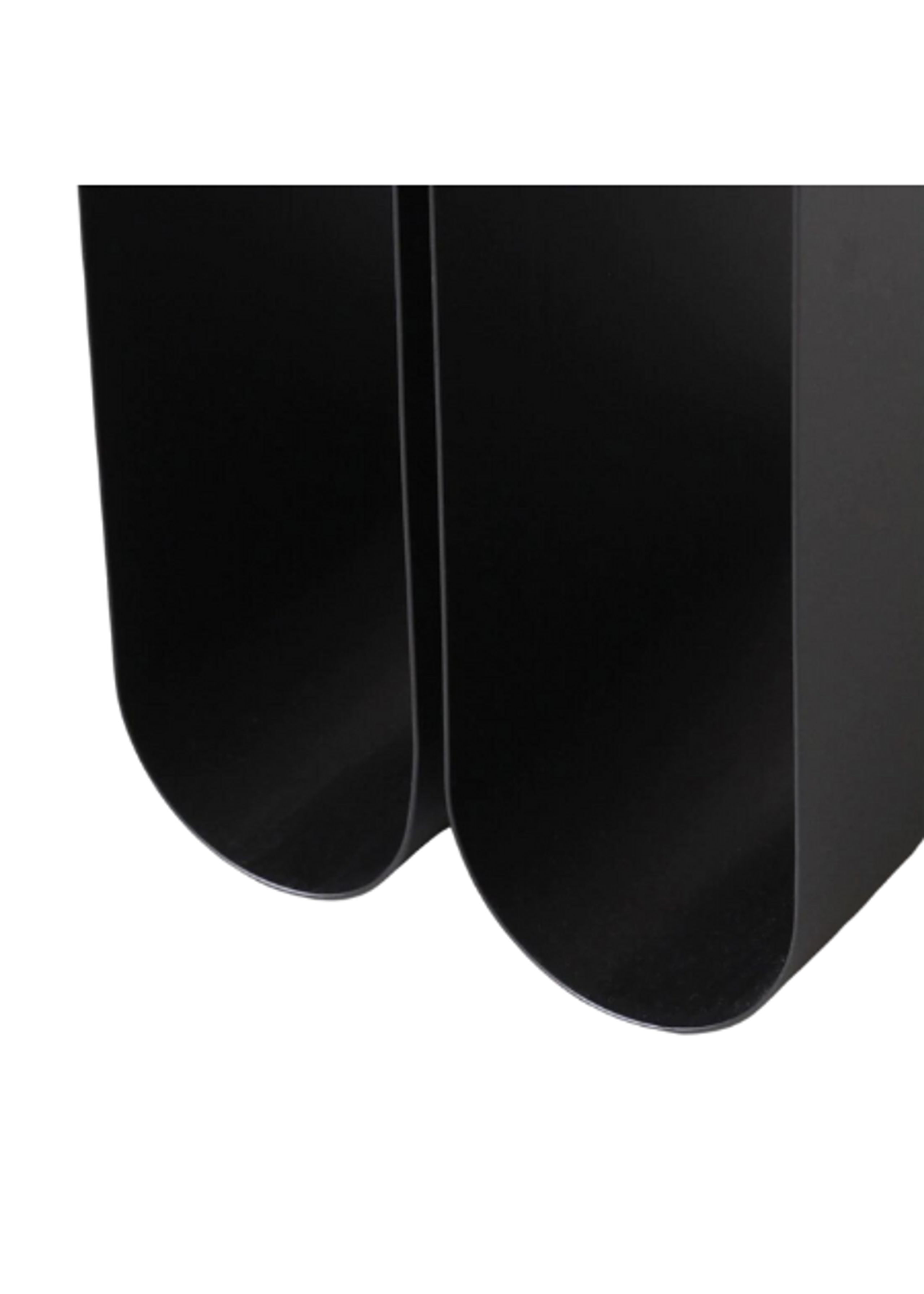 Kristina Dam Studio - Side table - Curved Side Table - Black