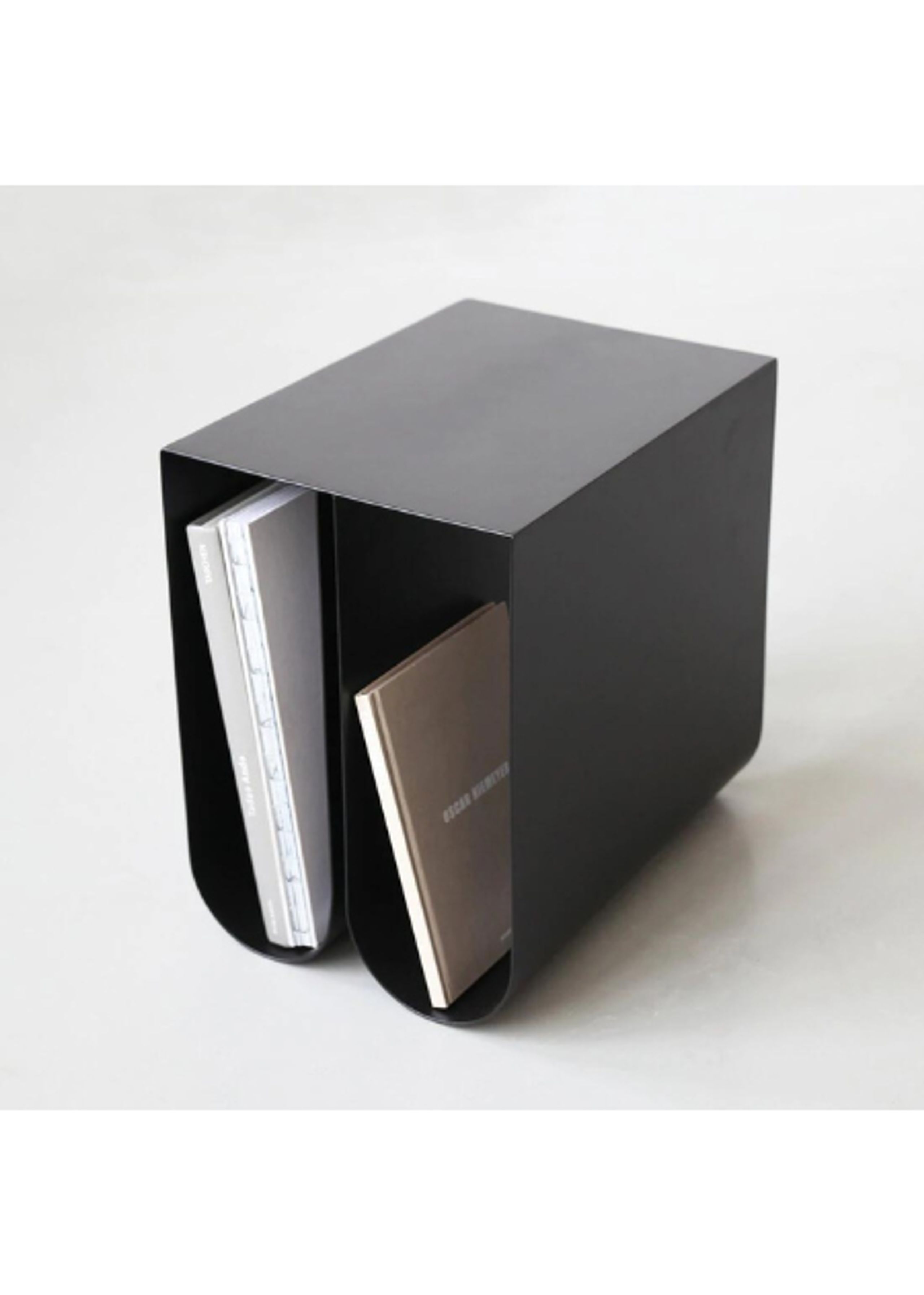 Kristina Dam Studio - Side table - Curved Side Table - Black