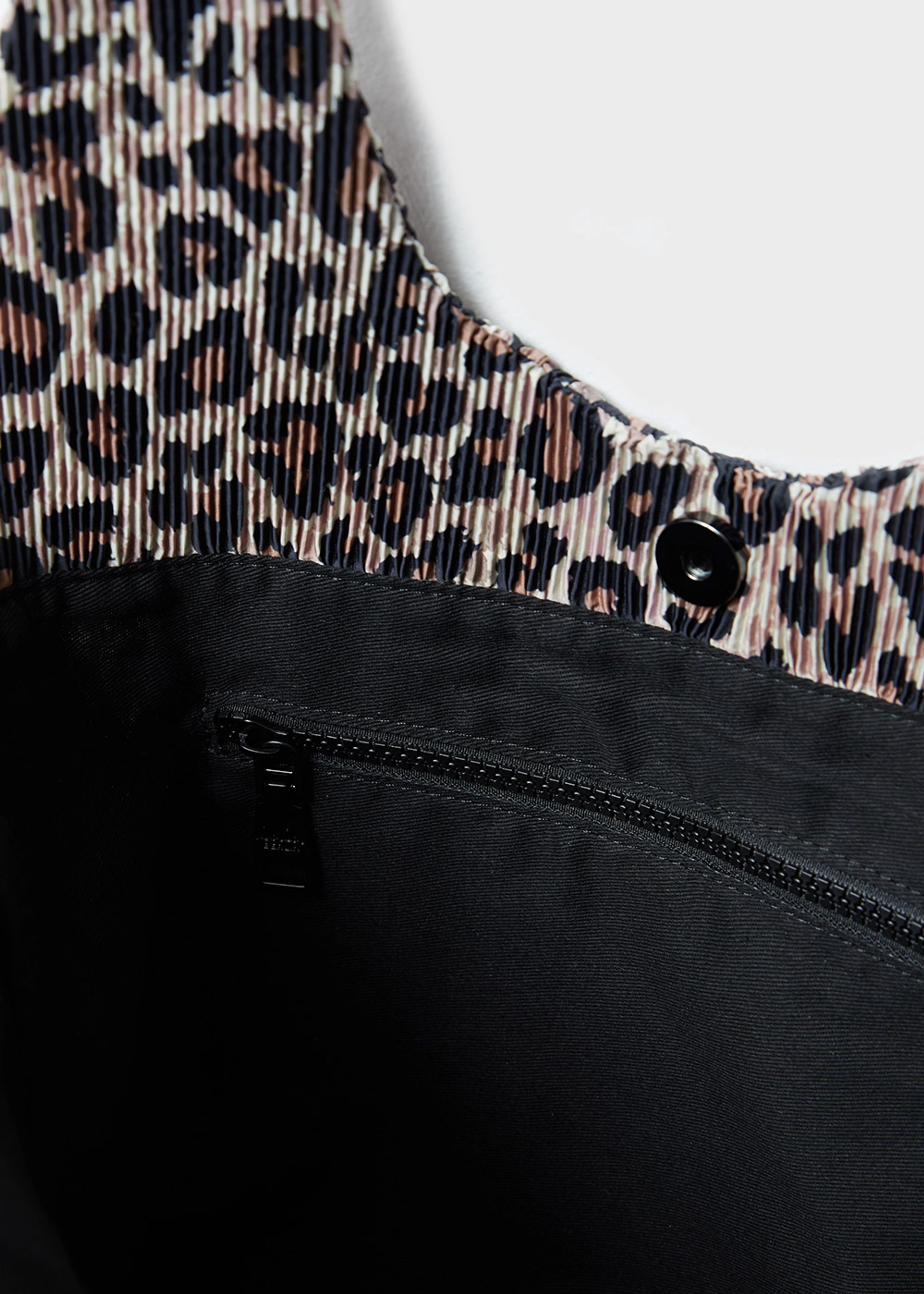 LALA Berlin - Acheteur - Shoulderbag Bonnie - Leo