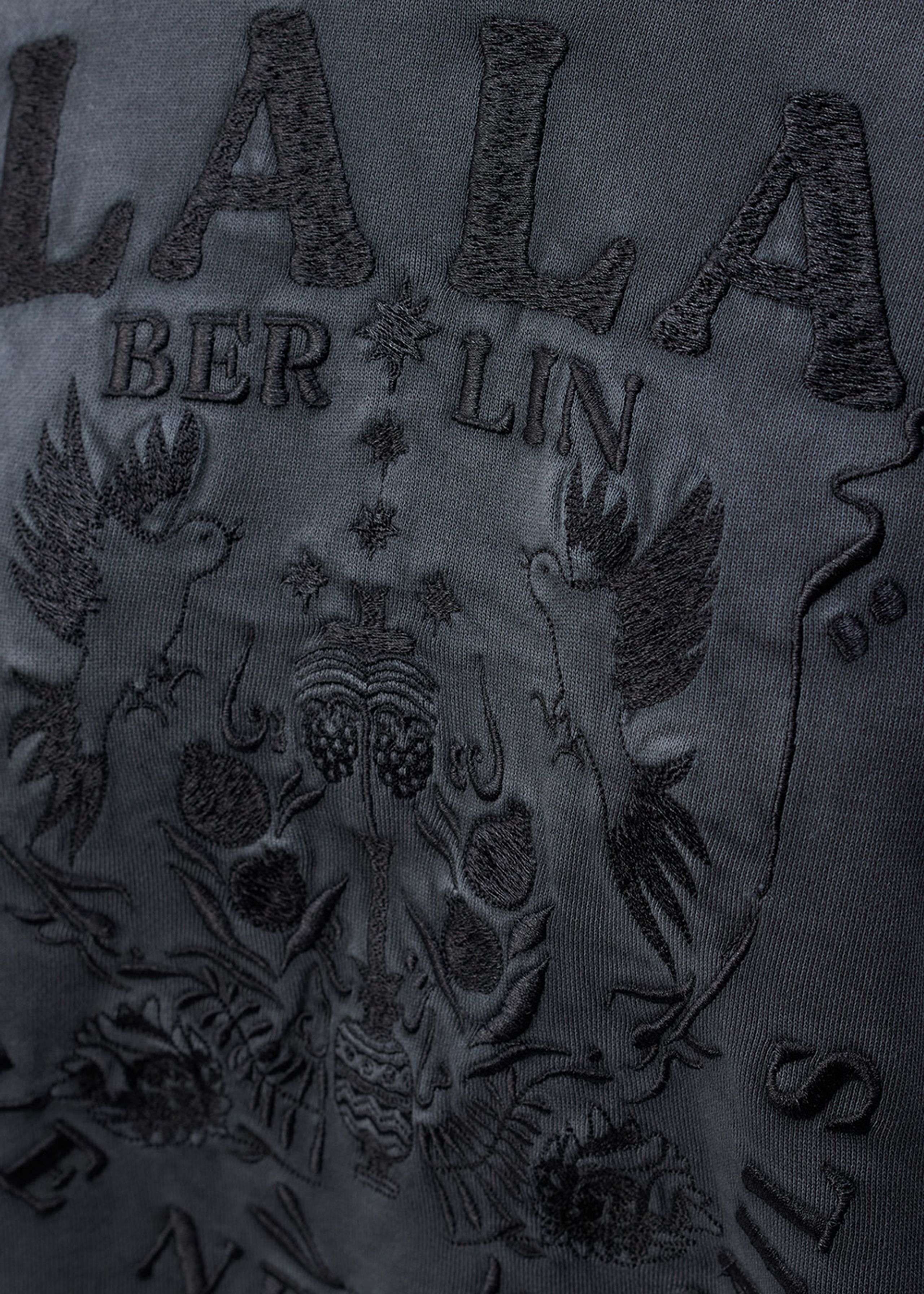 LALA Berlin - Sweatshirt - Ipali - love never fails black