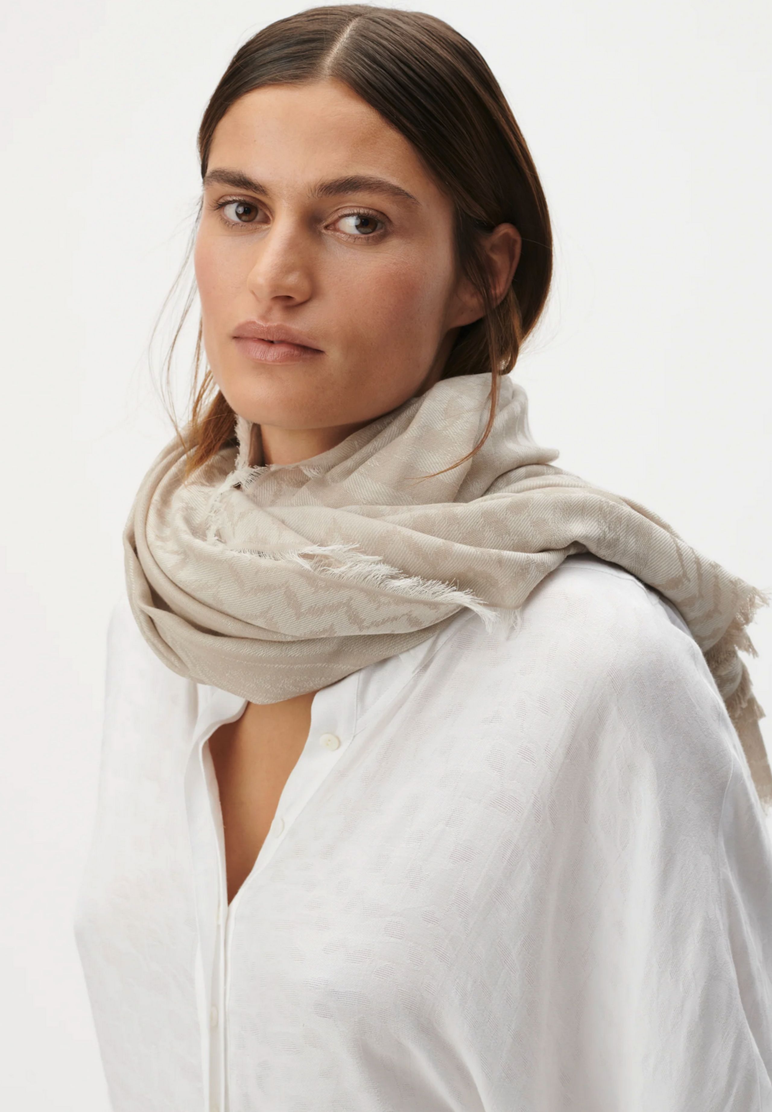 LALA Berlin - Scarf - Scarf Arian - Light Eucalyptus
