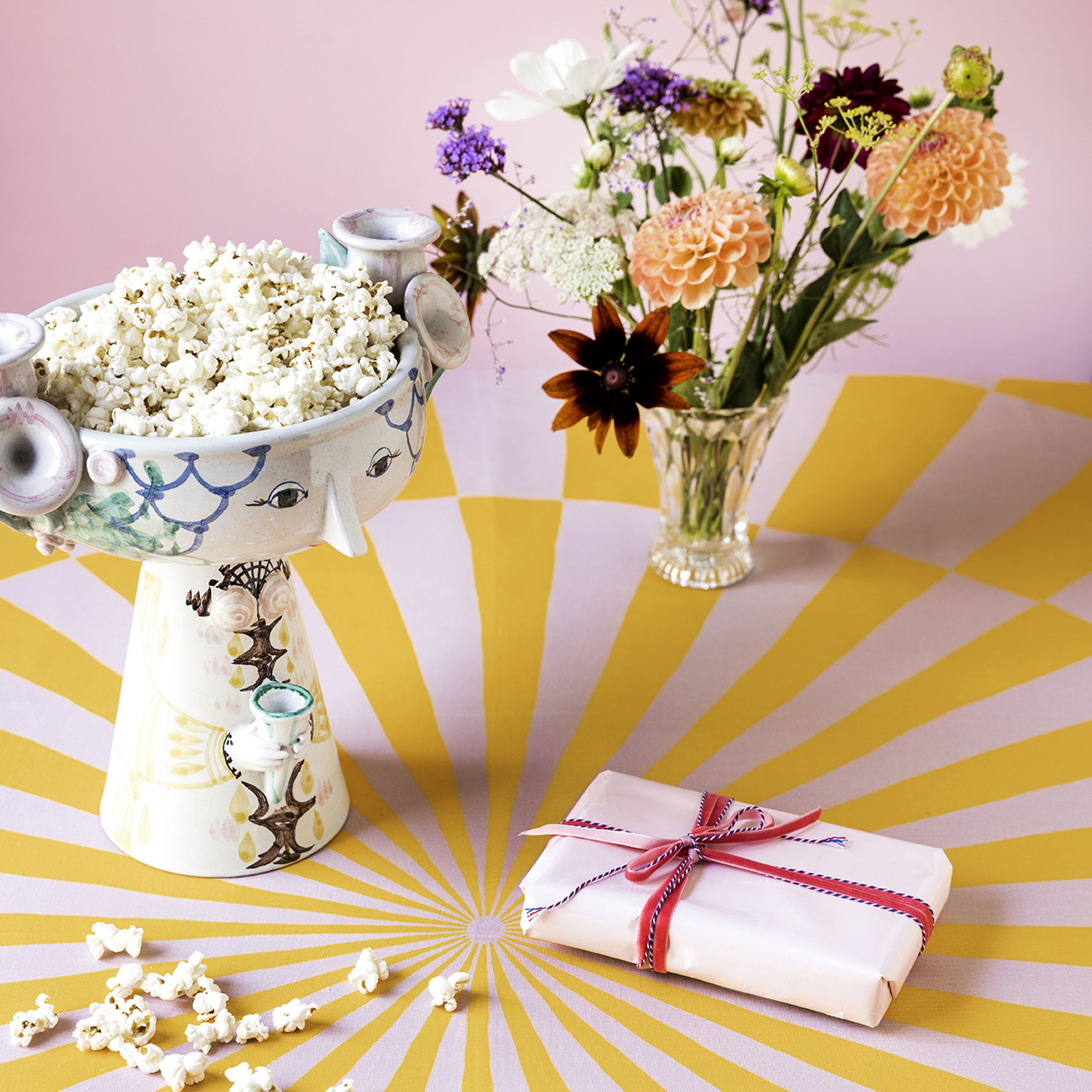 Langkilde & Søn - Nappe - Cirkus Table Cloth - Yellow