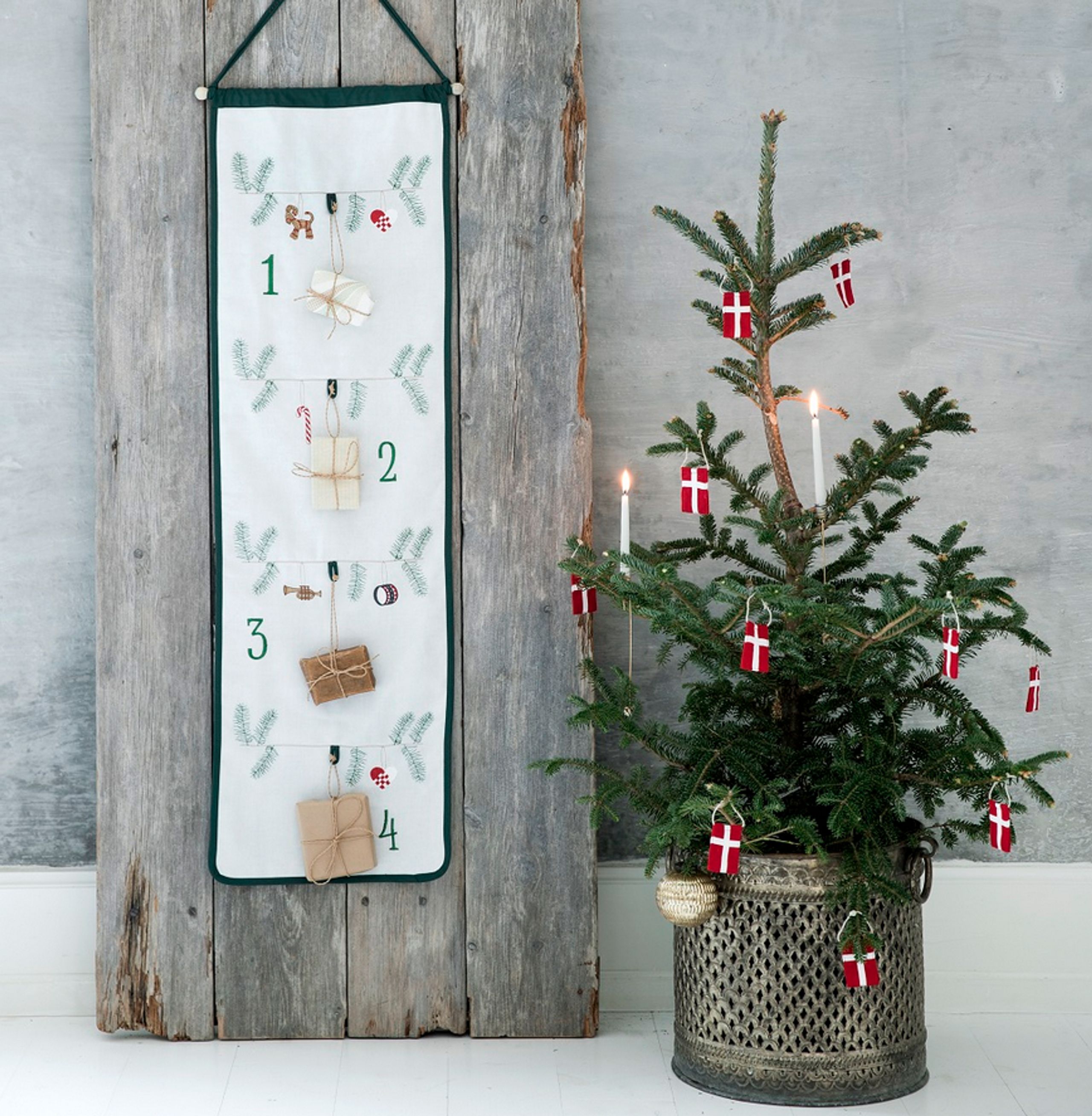 Langkilde & Søn - Weihnachtskalender - Adventskalender - White/Green