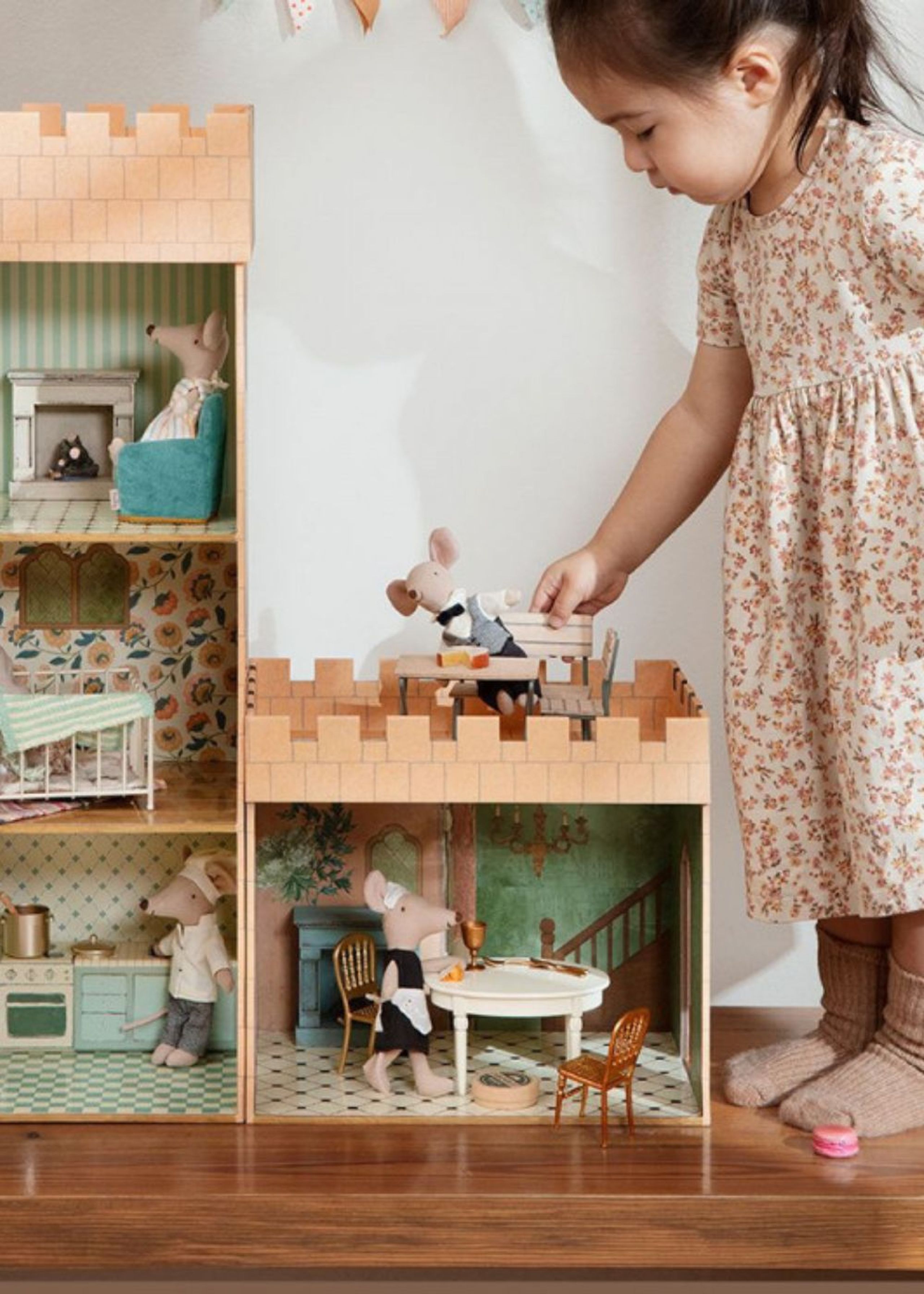 - Jouets - Gold Chair - Mouse - Gold