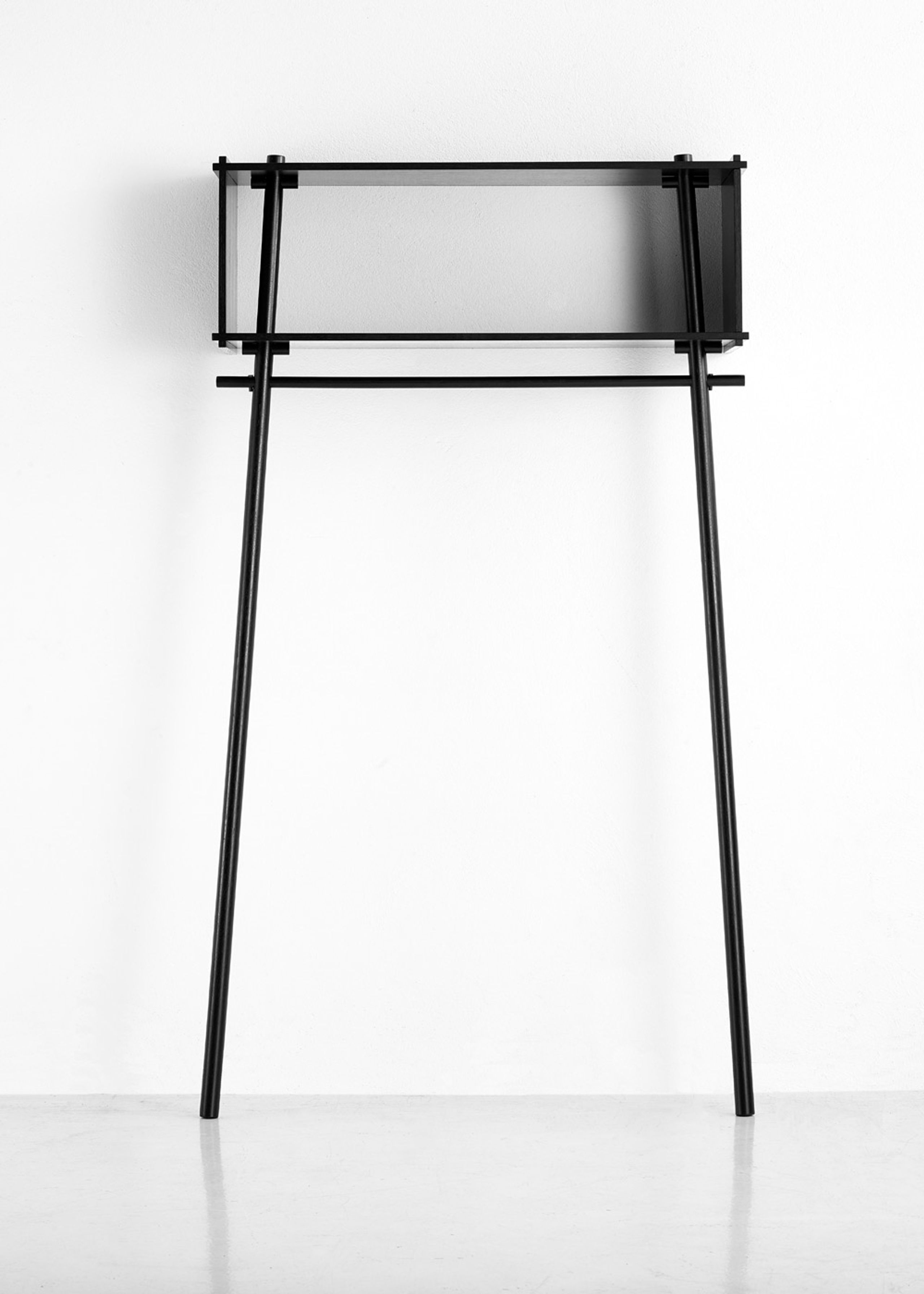 LEMUS - Shelf - Töjbox - Large / Black painted oak