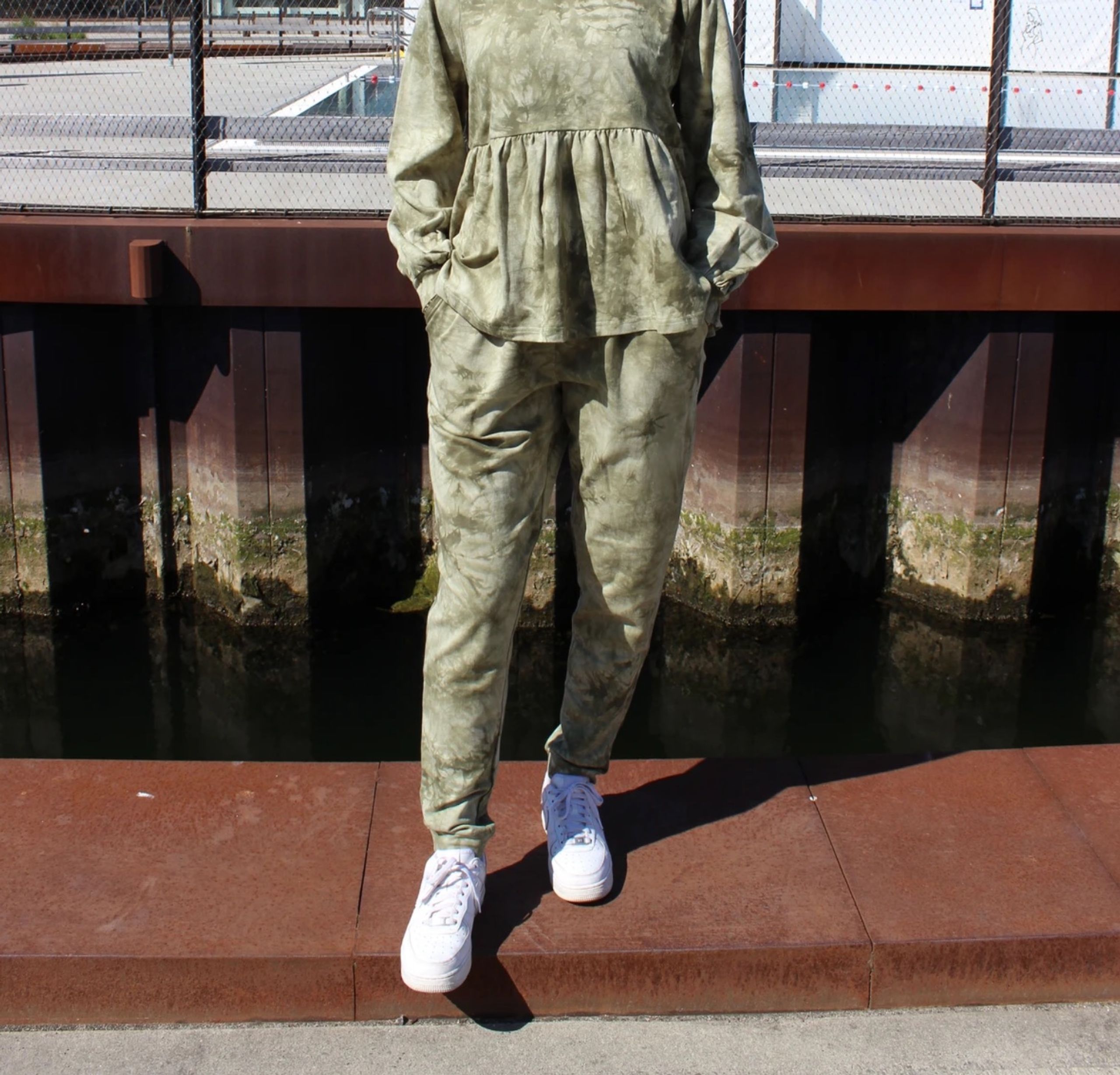 Liberté Essentiel - Pants - Melissa Pants - Army Tie Dye