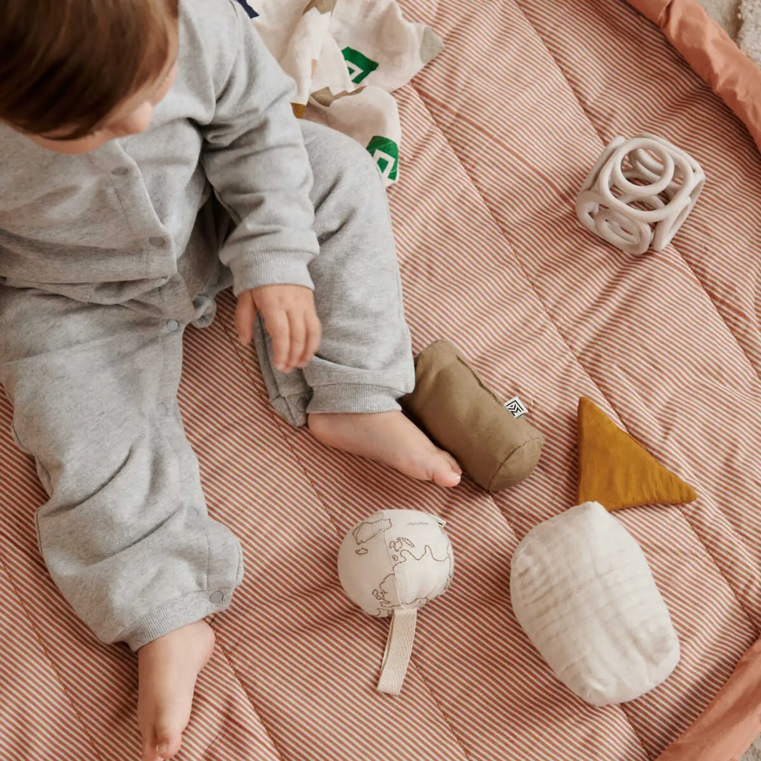 LIEWOOD - Aktivitätsdecke - Svende Multi Storage Blanket - 1627 Monsters Blue Mix