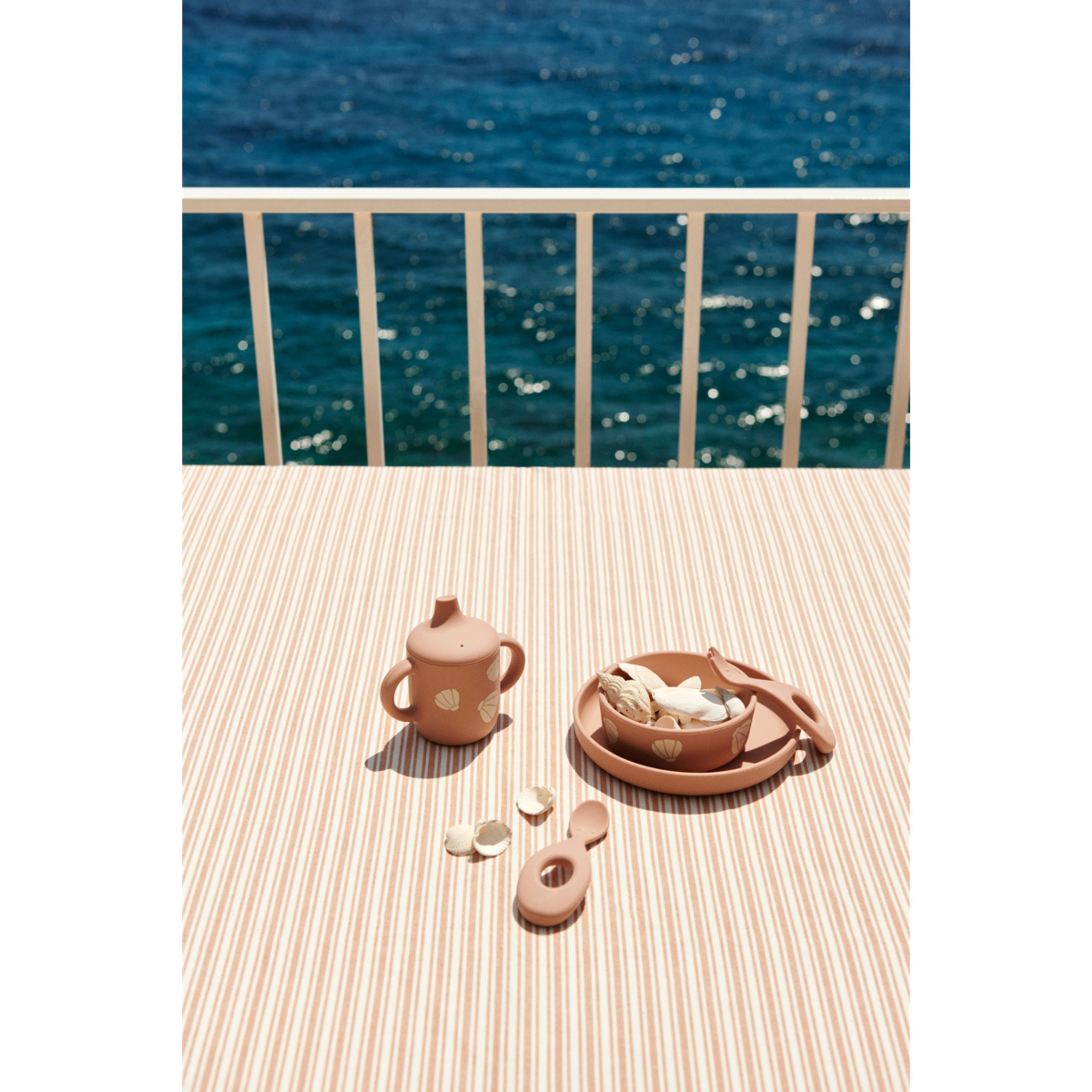 LIEWOOD - Vaisselle pour enfants - Ryle Printed Tableware Set - Shell / Pale Tuscany