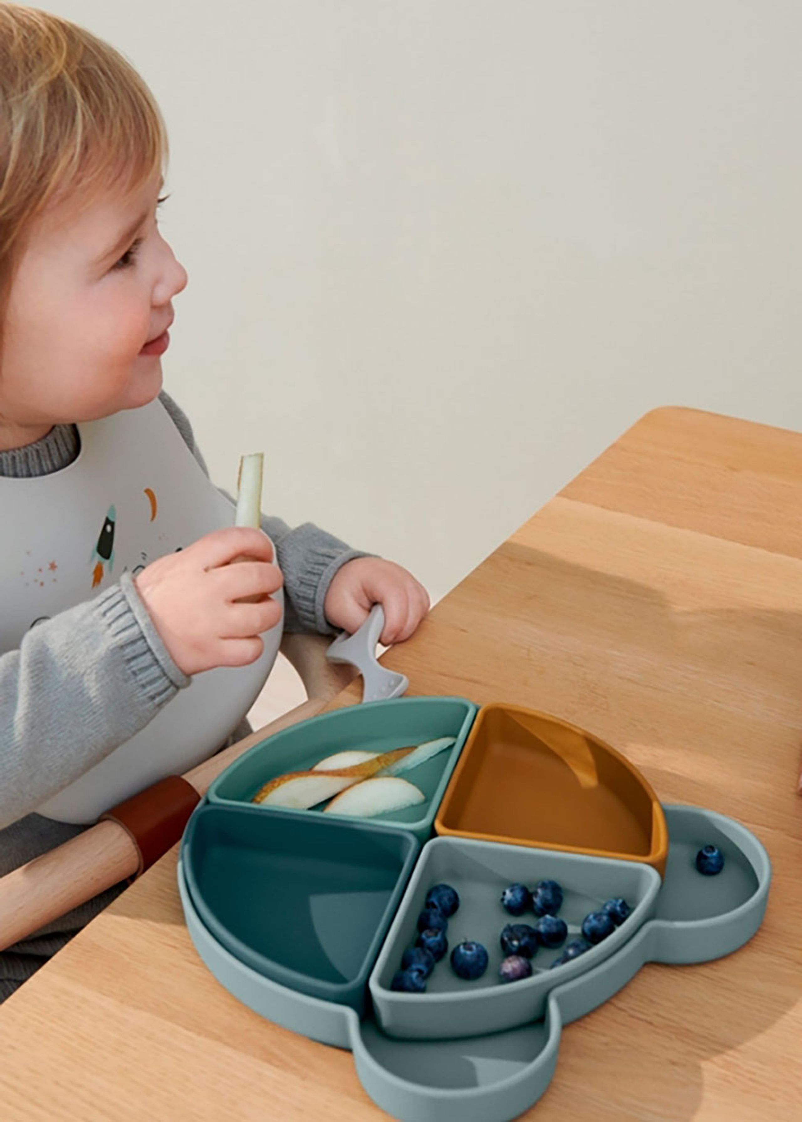 LIEWOOD - Teller - Arne Ruminddelt Tallerken - 6946 - Mr bear blue fog multi mix