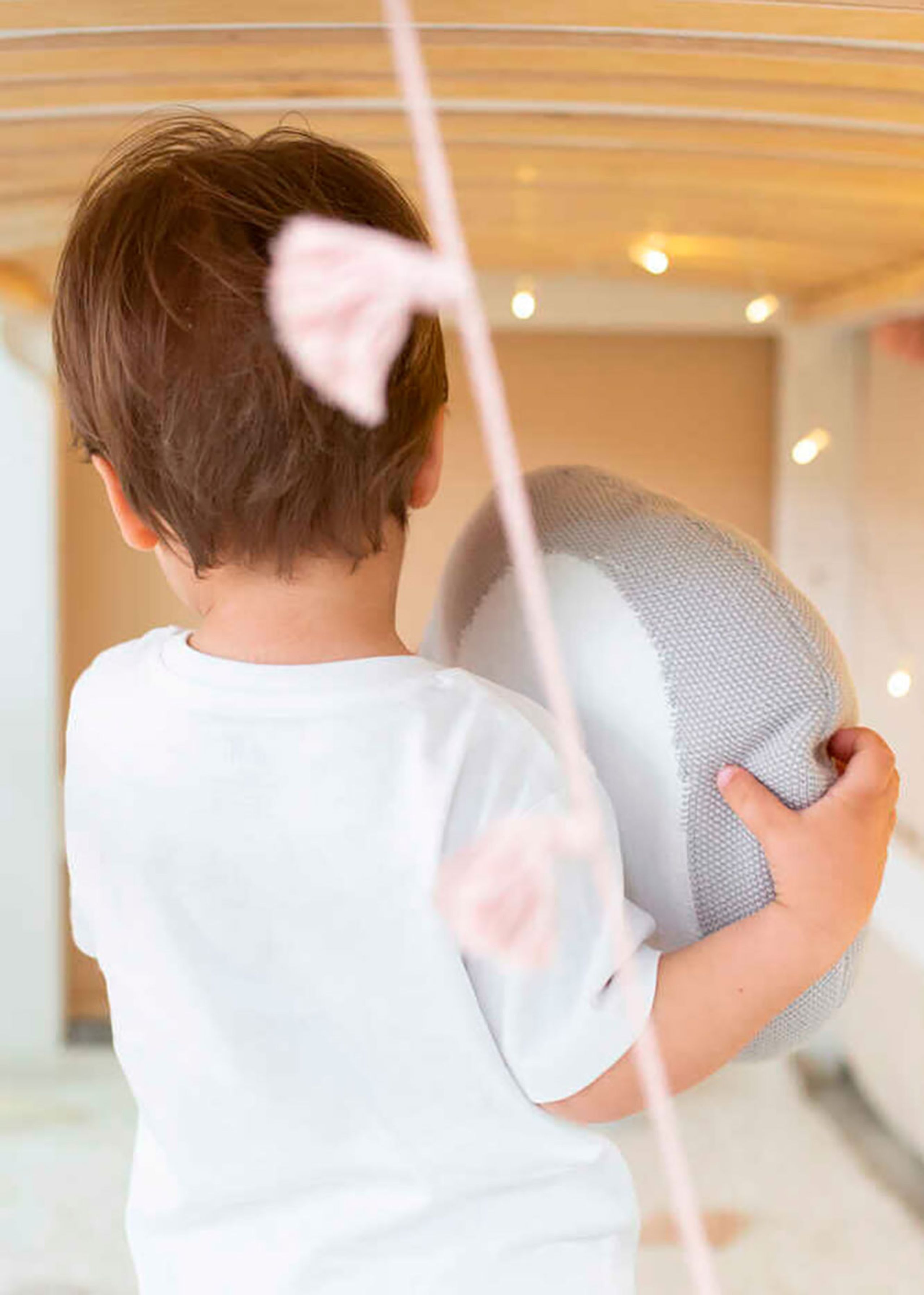 Lorena Canals - Children's pillow - Knitted Cushion Bonbon - Grey / White