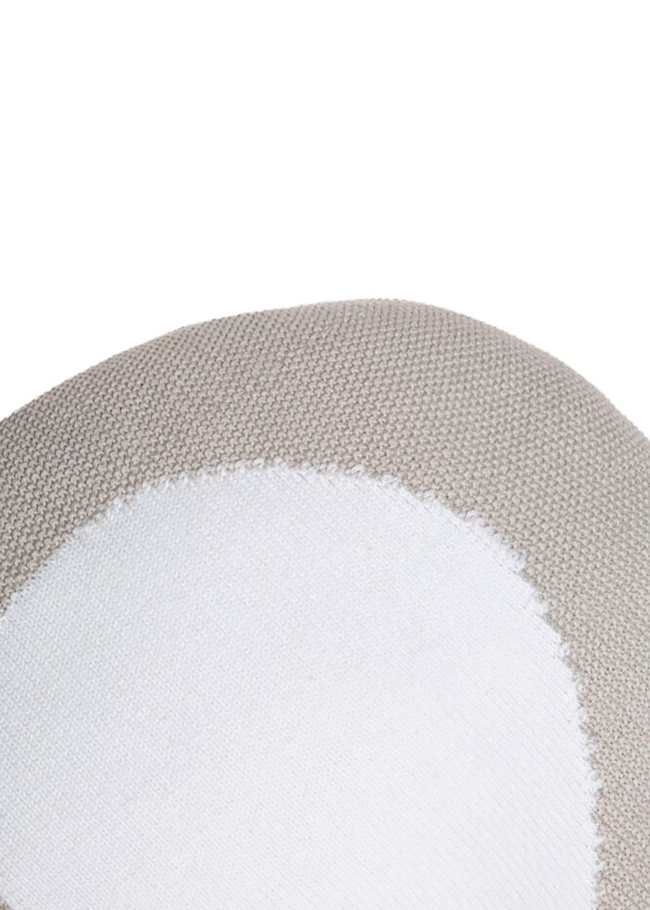 Lorena Canals - Children's pillow - Knitted Cushion Bonbon - Grey / White