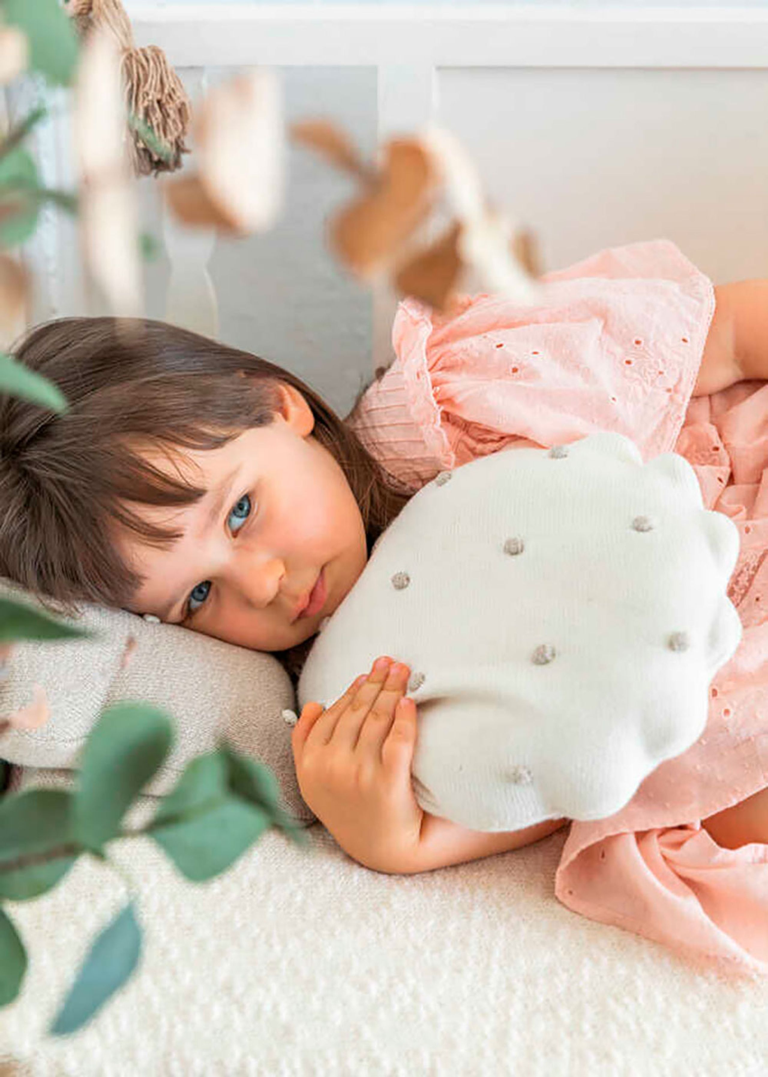 Lorena Canals - Children's pillow - Knitted Cushion Round Biscuit - Ivory