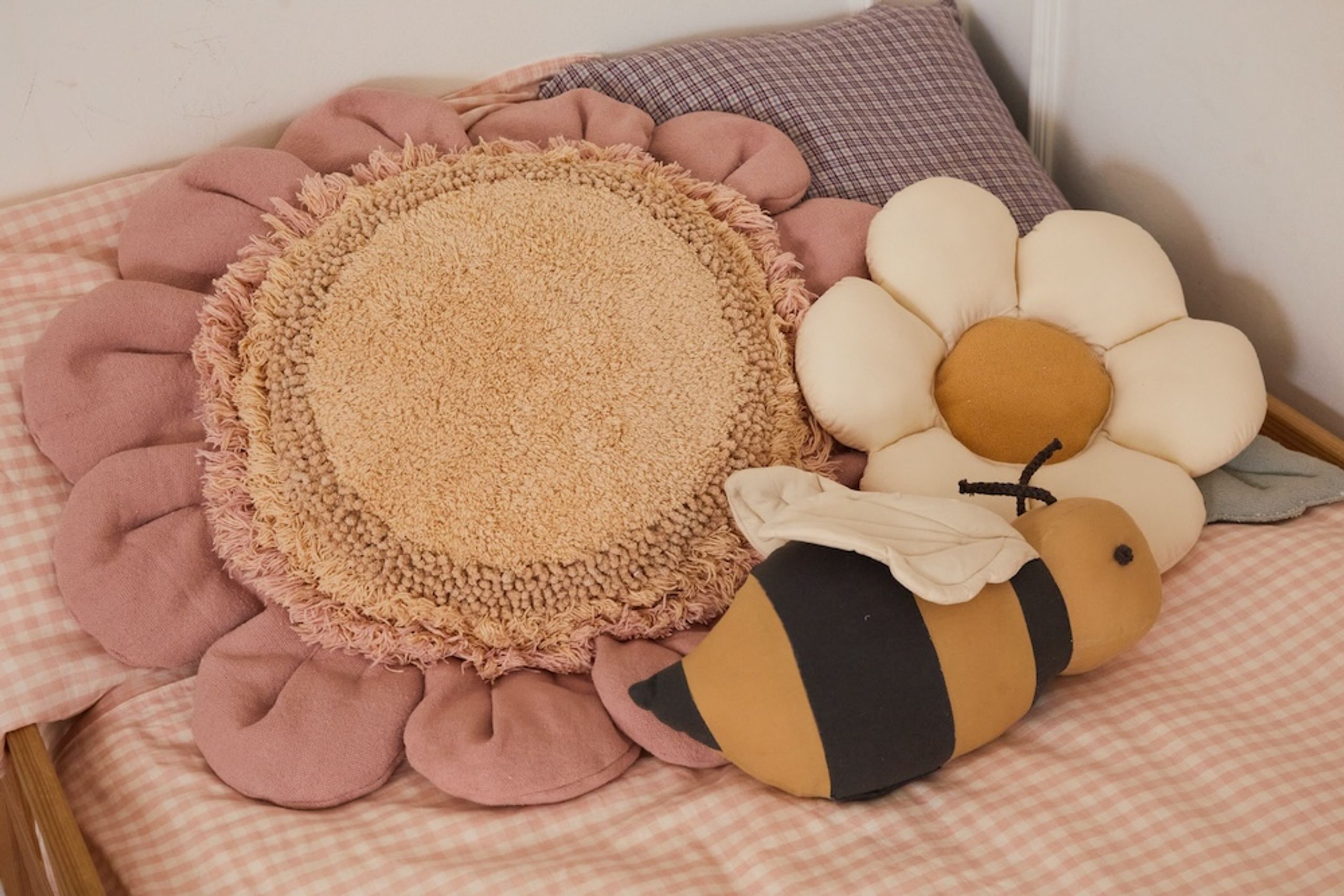 Lorena Canals - Cuscino per bambini - Cushion Buzzy Bee - Multi