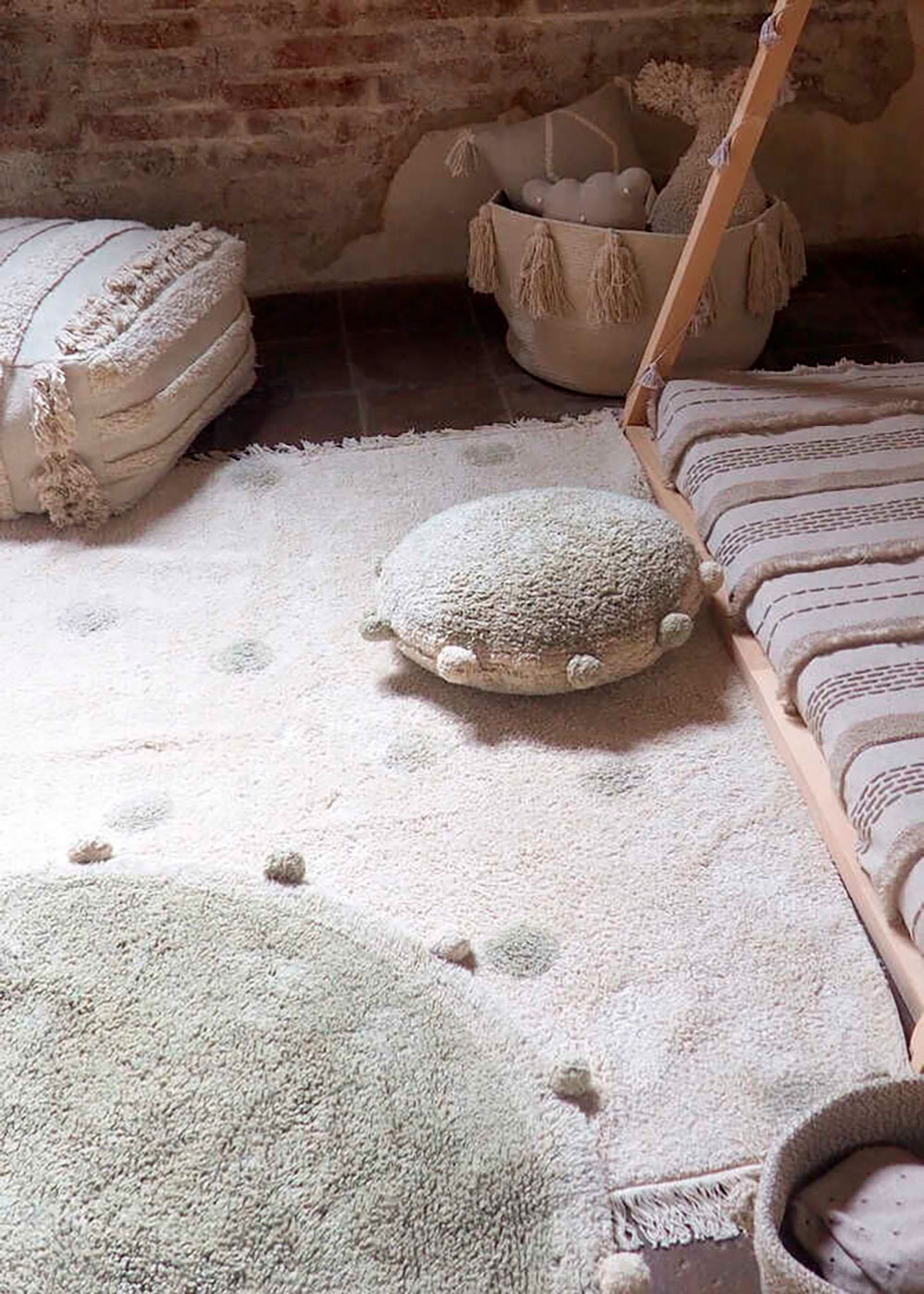 Lorena Canals - Children's Pouf - Floor Cushion Bubbly - Olive