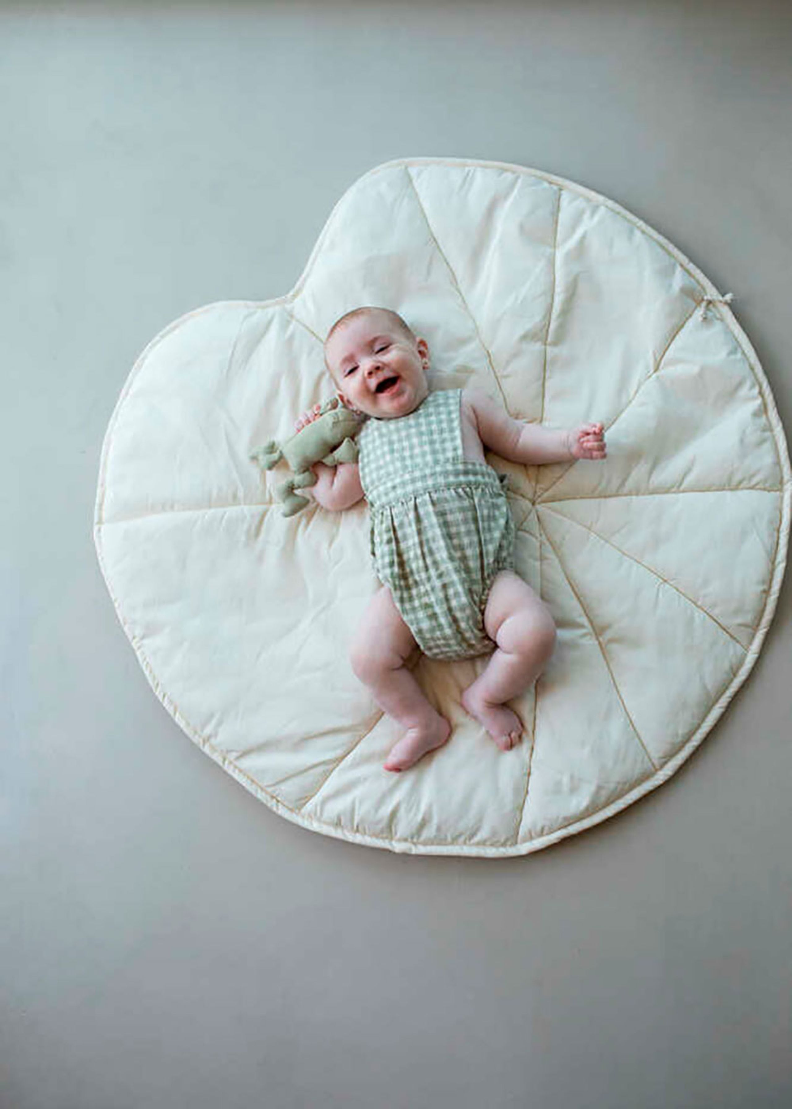 Lorena Canals - Couverture pour enfants - Playmat Water Lily - Natural