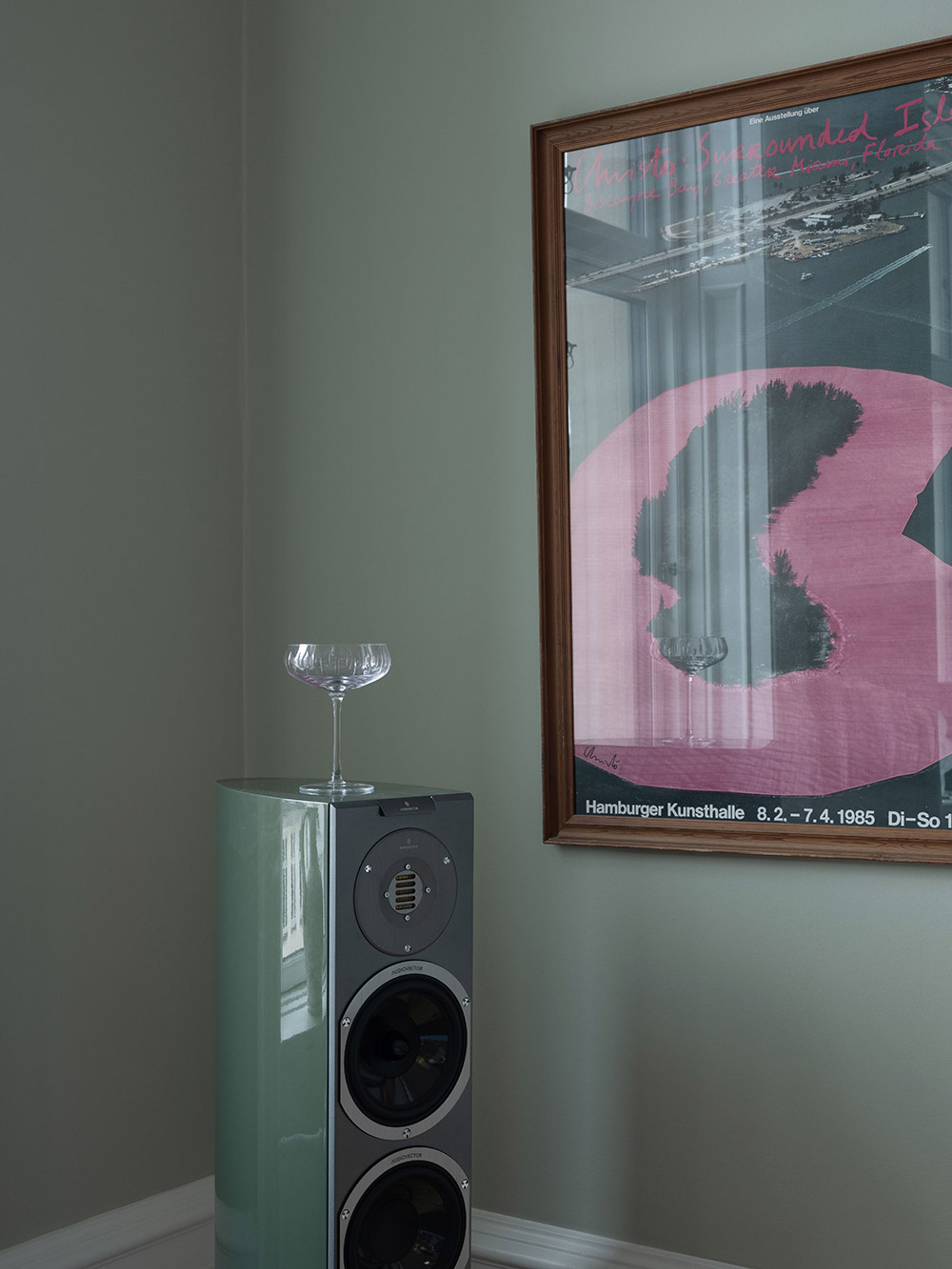 Louise Roe - Sklenice na šampaňské - Champagne Coupe - Blue