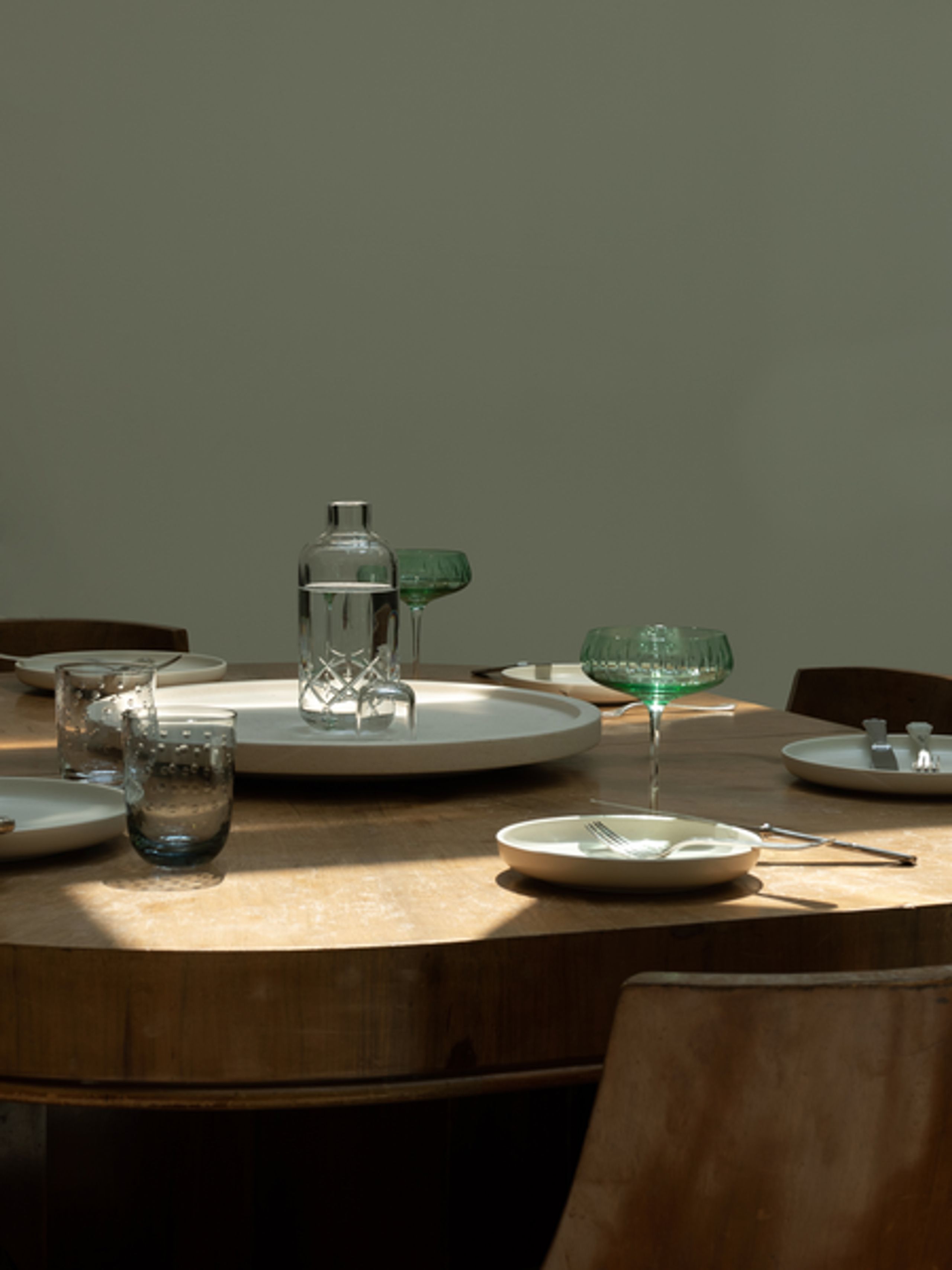 Louise Roe - Cup - Ceramic PISU - #11 Plate Vanilla White