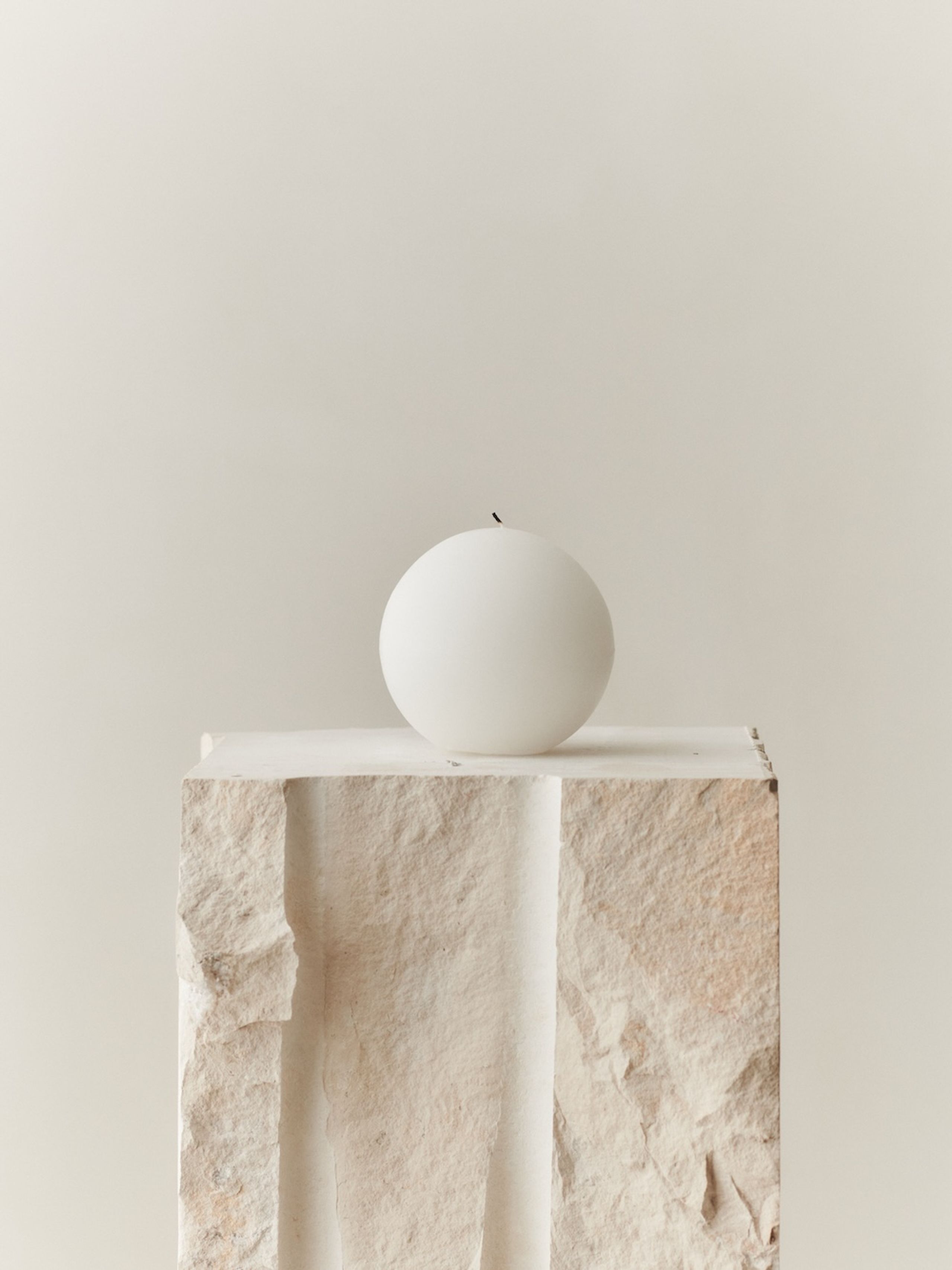 Louise Roe - Porte-bougies - Gallery object candle holder low - Beige travertine