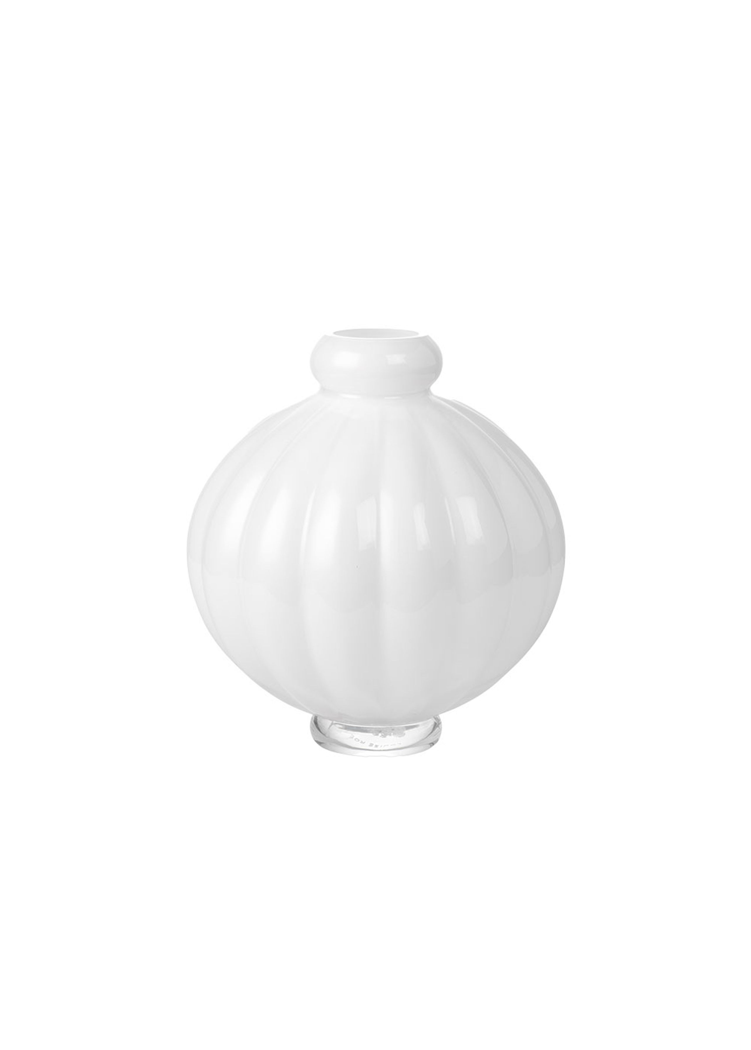 Louise Roe - Jarrón - Balloon Vase 01 - Opal White