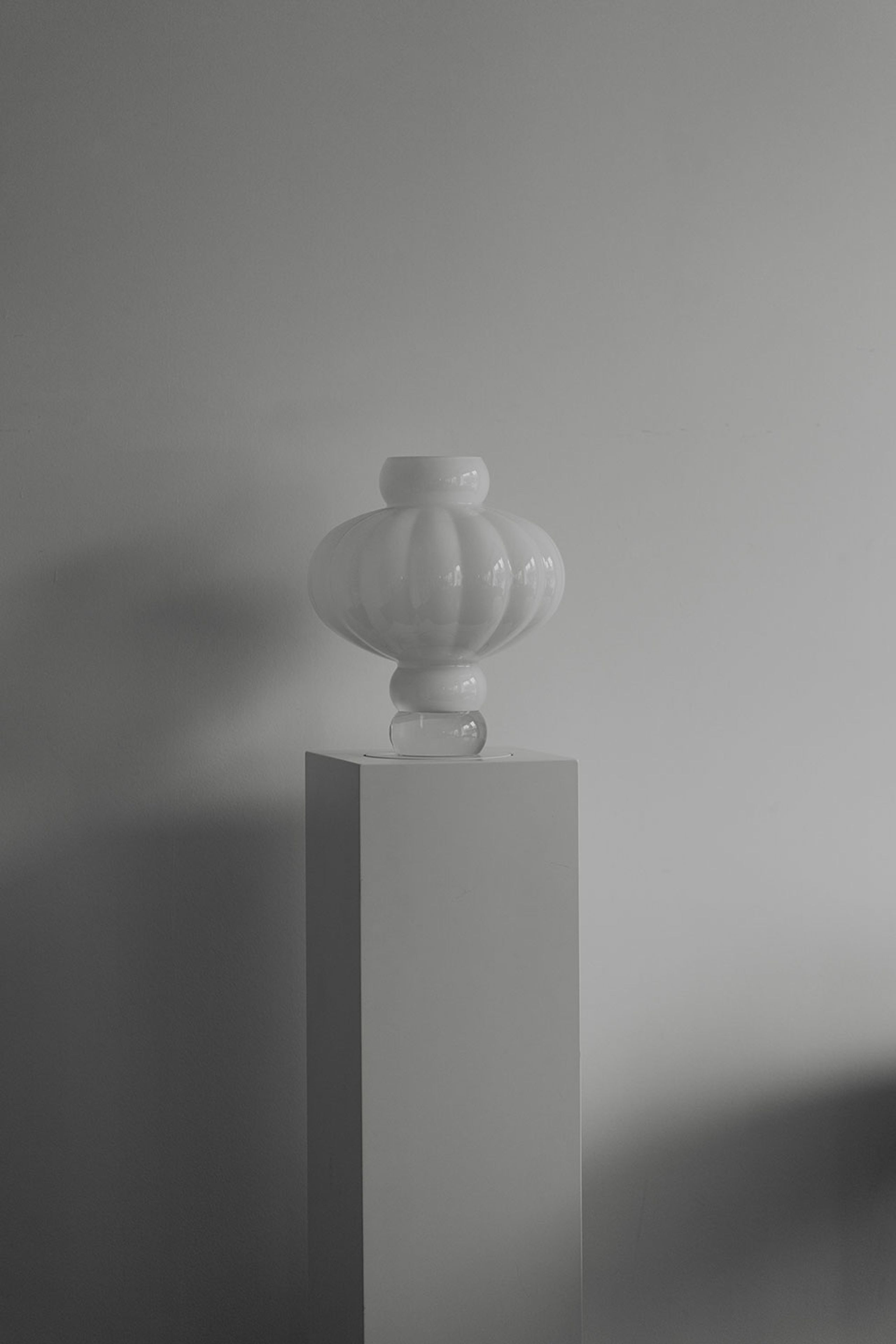 Louise Roe - Vase - Balloon Vase 02 - Olive