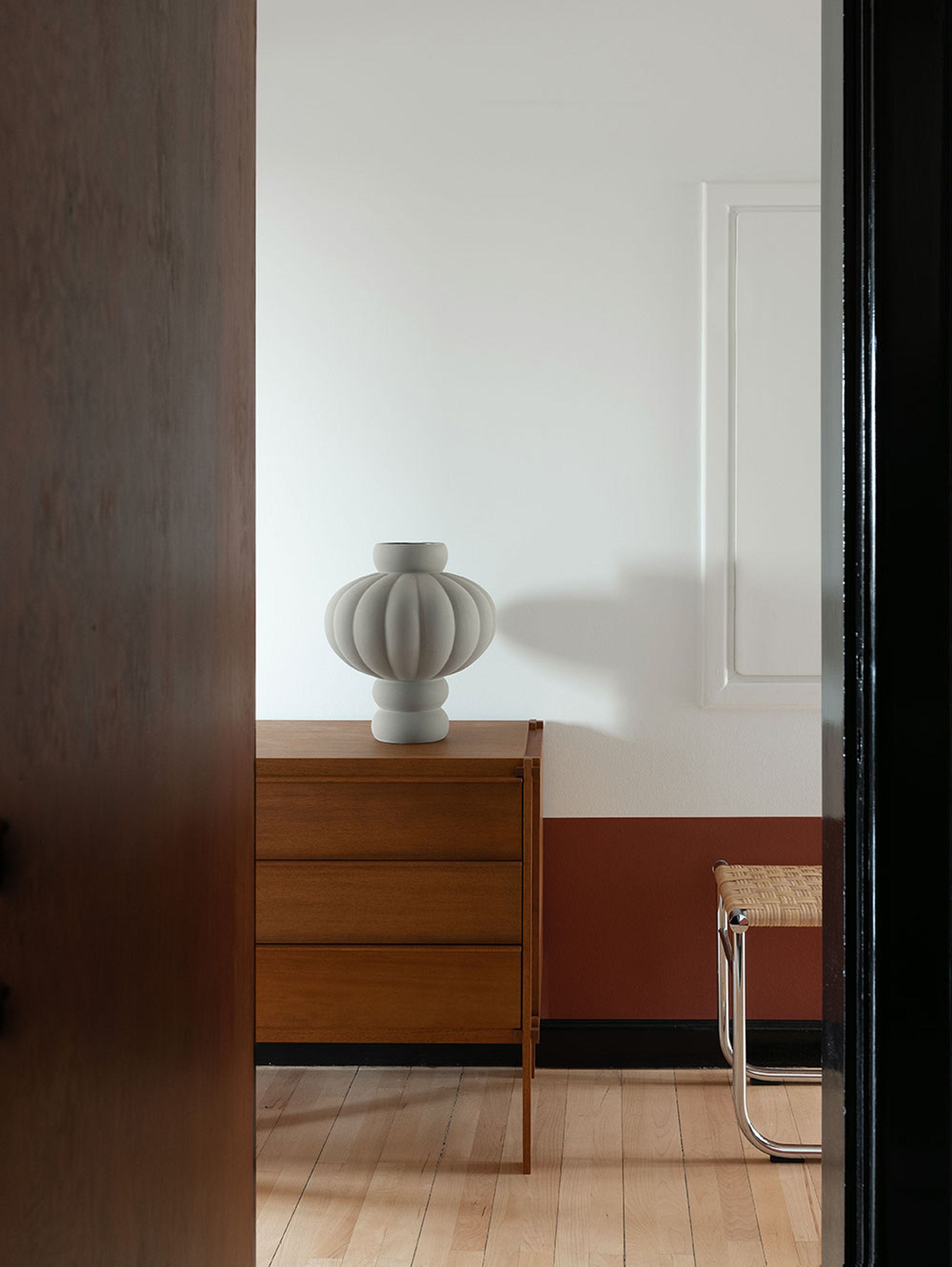 Louise Roe - Vaso - Balloon Vase 03 - Amber