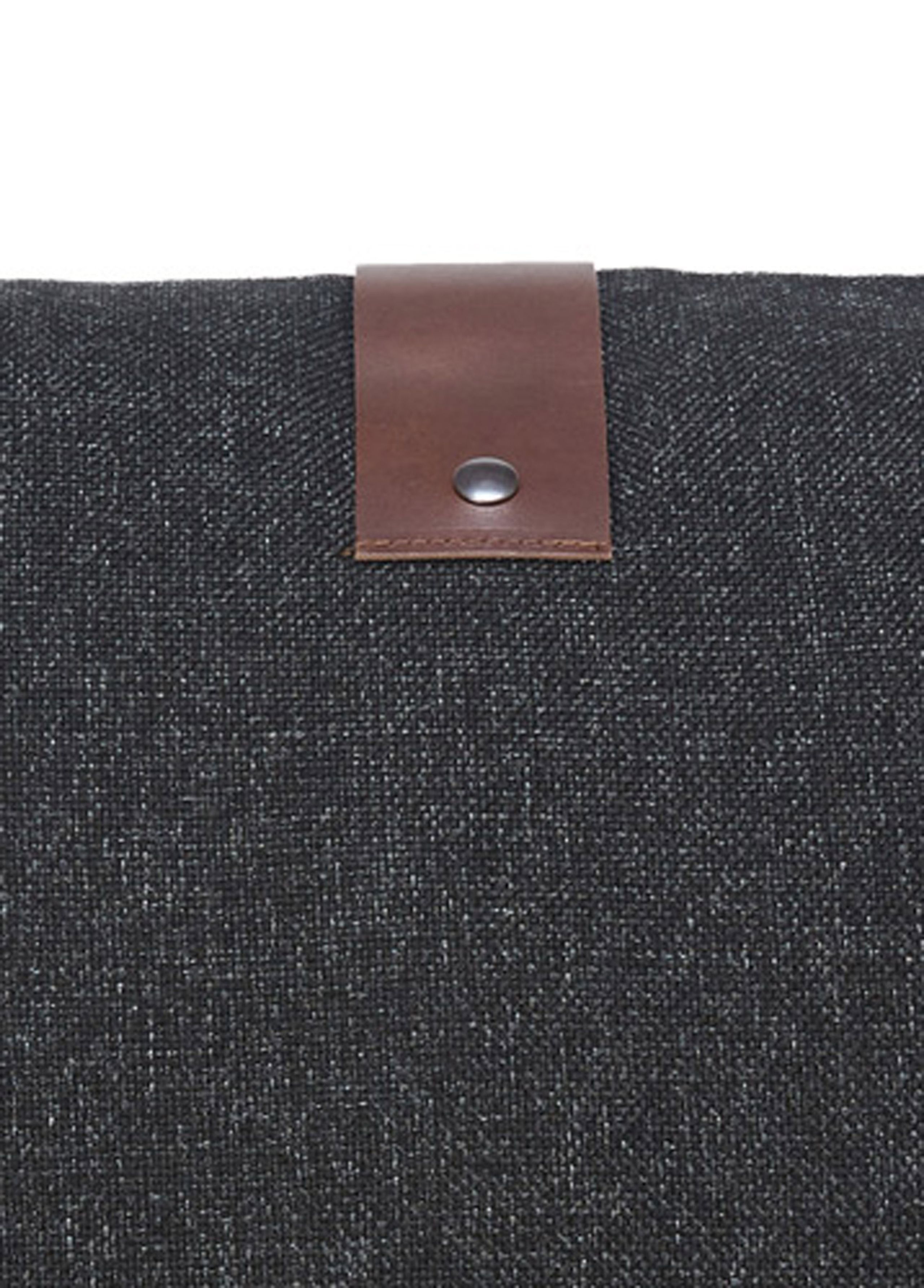 Louise Smærup - Pude - Regular / Twist - Black Twist - 65 x 65