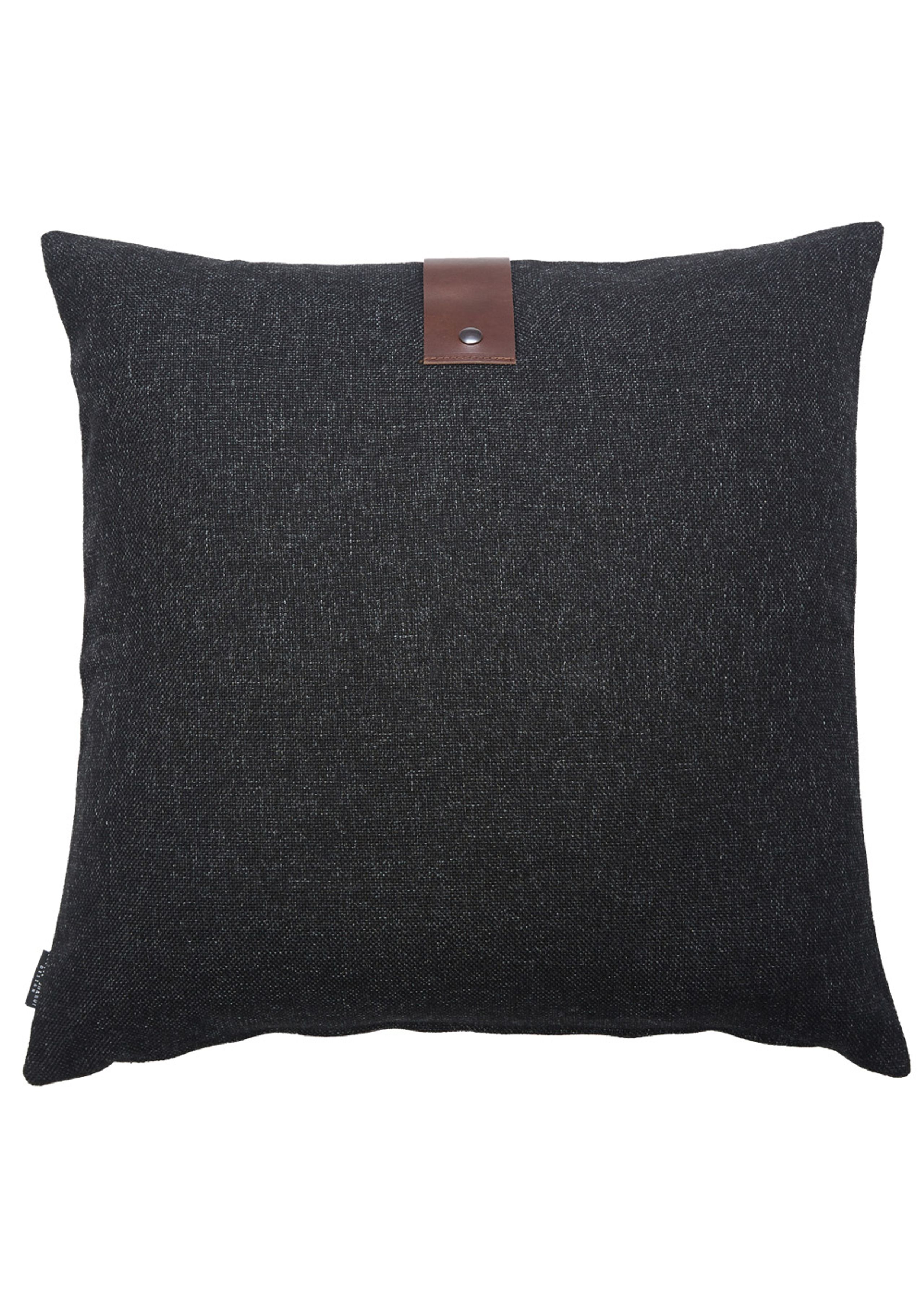 Louise Smærup - Pude - Regular / Twist - Black Twist - 65 x 65