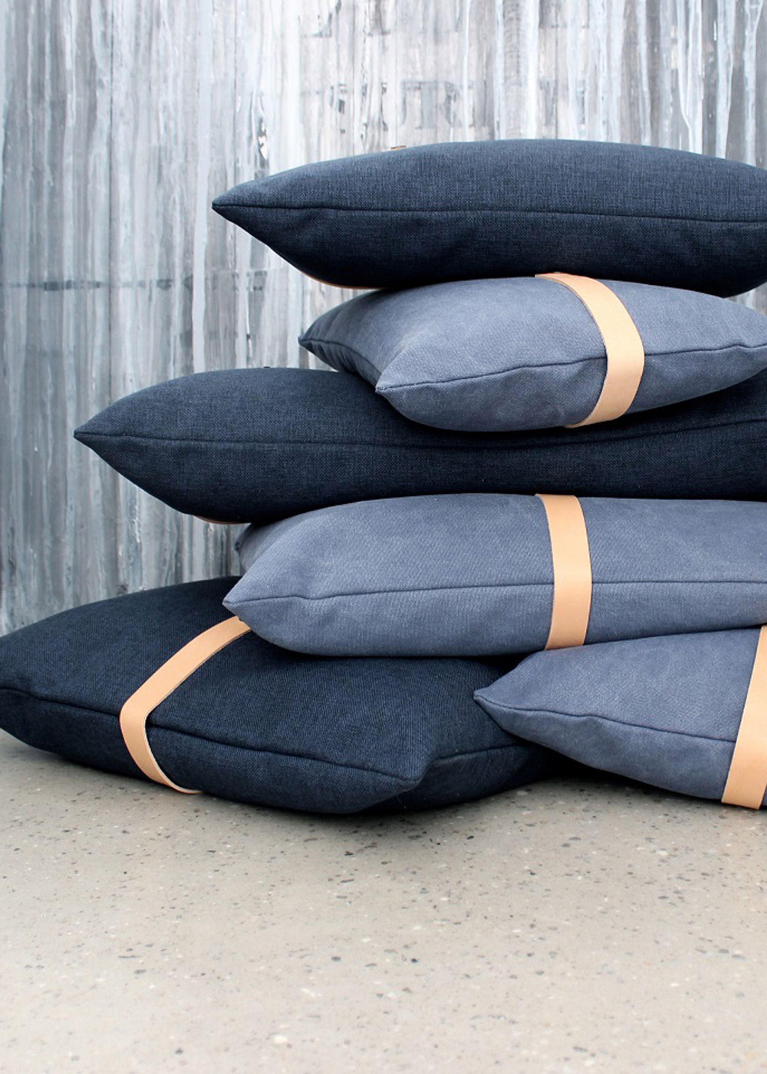 Louise Smærup - Cushion - Regular / Twist - Blue Twist - 60 x 40