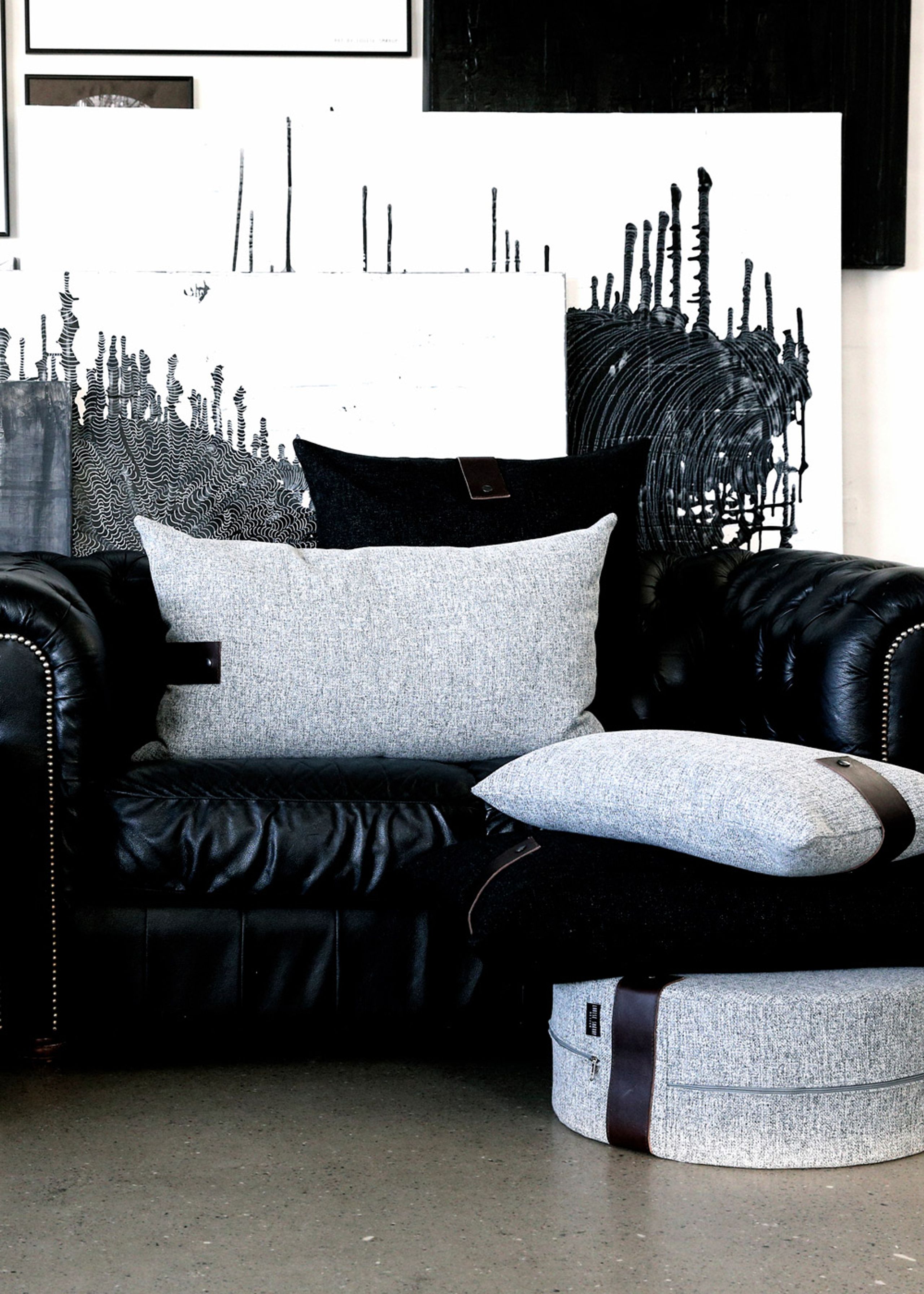 Louise Smærup - Cushion - Regular / Twist - Black Twist - 60 x 40